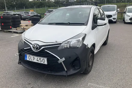 Toyota Yaris 2016 — авто из Европы под ключ