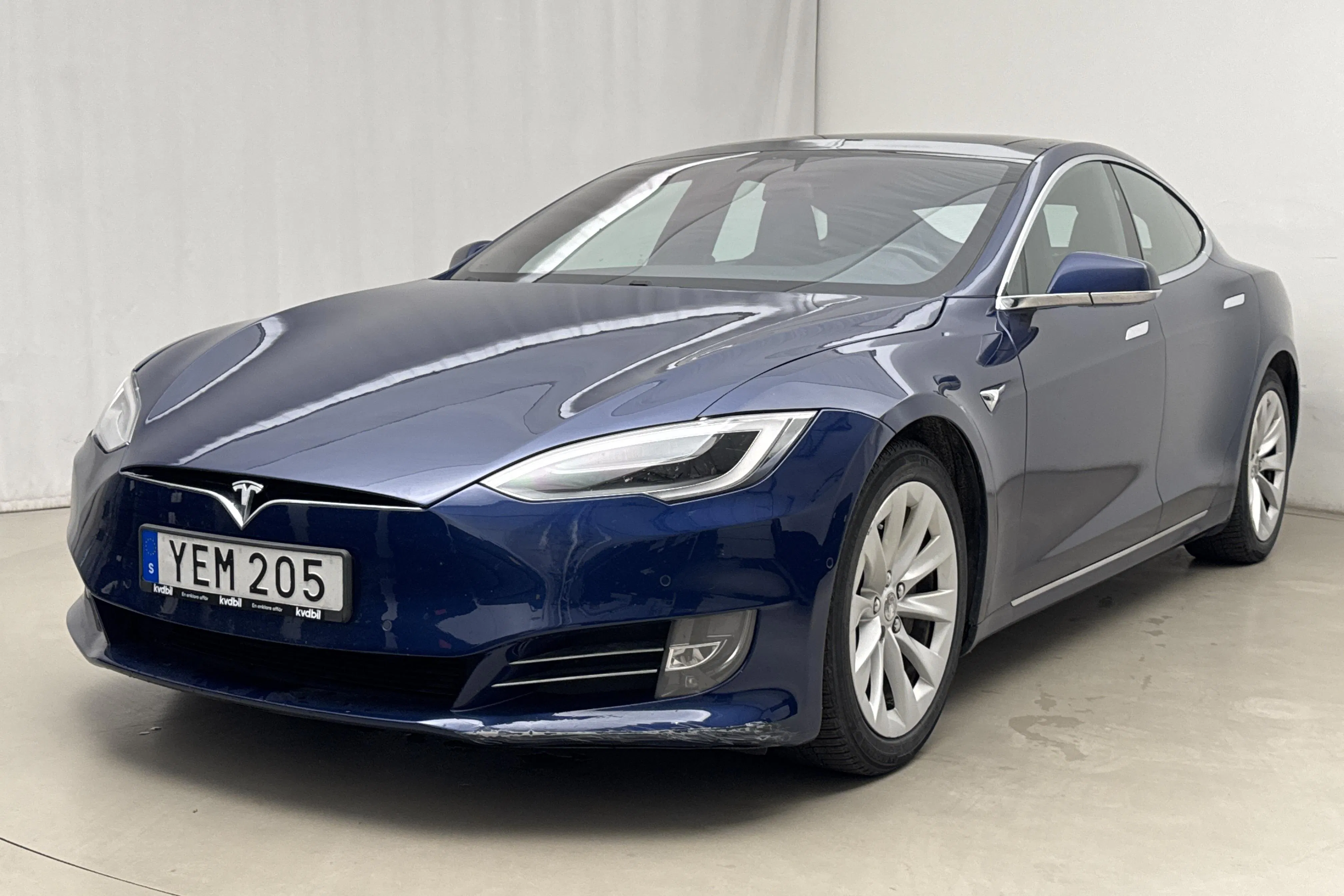 Presentation photo 1 of 24: Tesla Model S 75D - 203 790 km - Automatic - blue - 2016