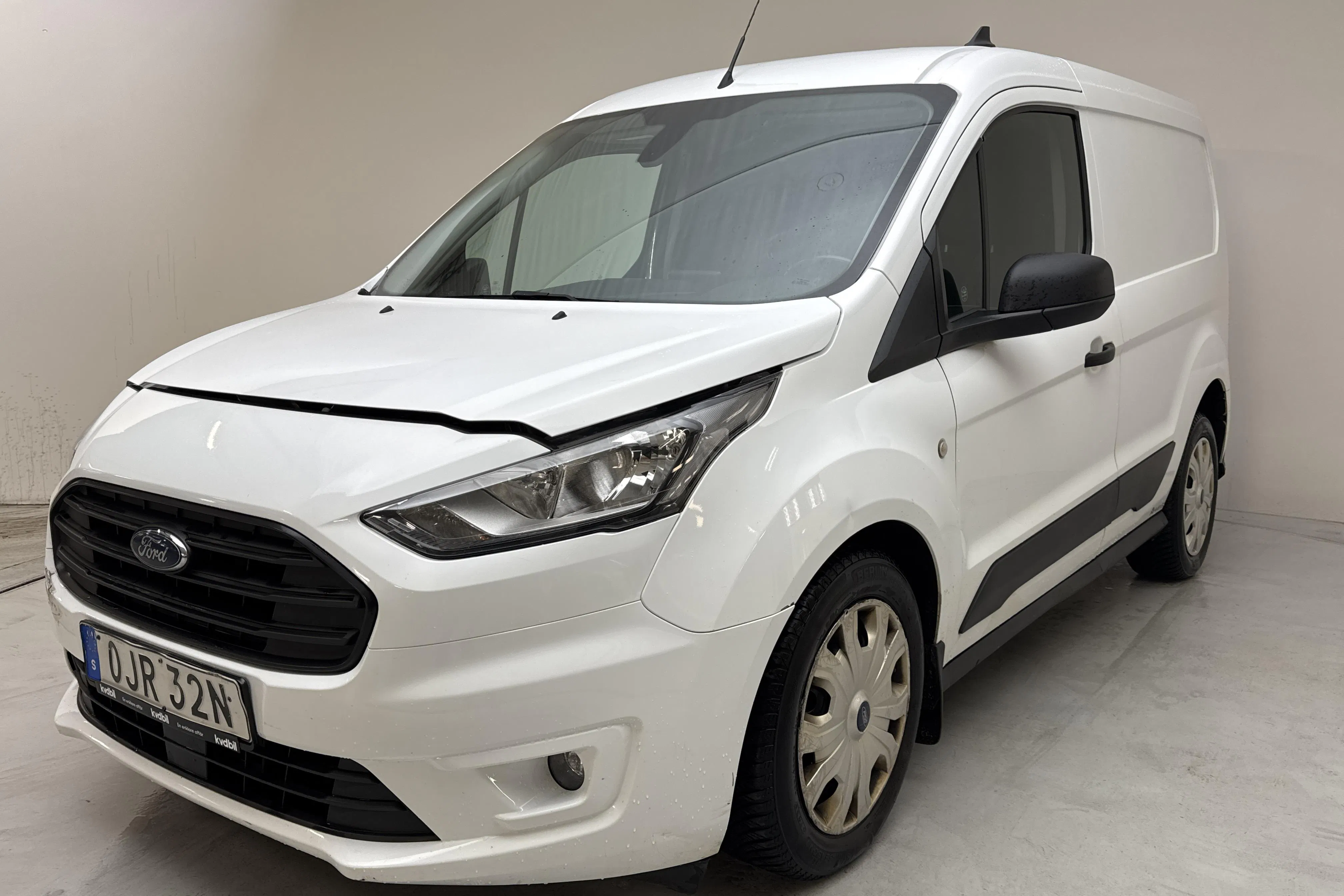 Presentationsfoto 1 av 11: Ford Transit Connect 1.5 EcoBlue (100hk) - 23 533 mil - Automat - vit - 2021