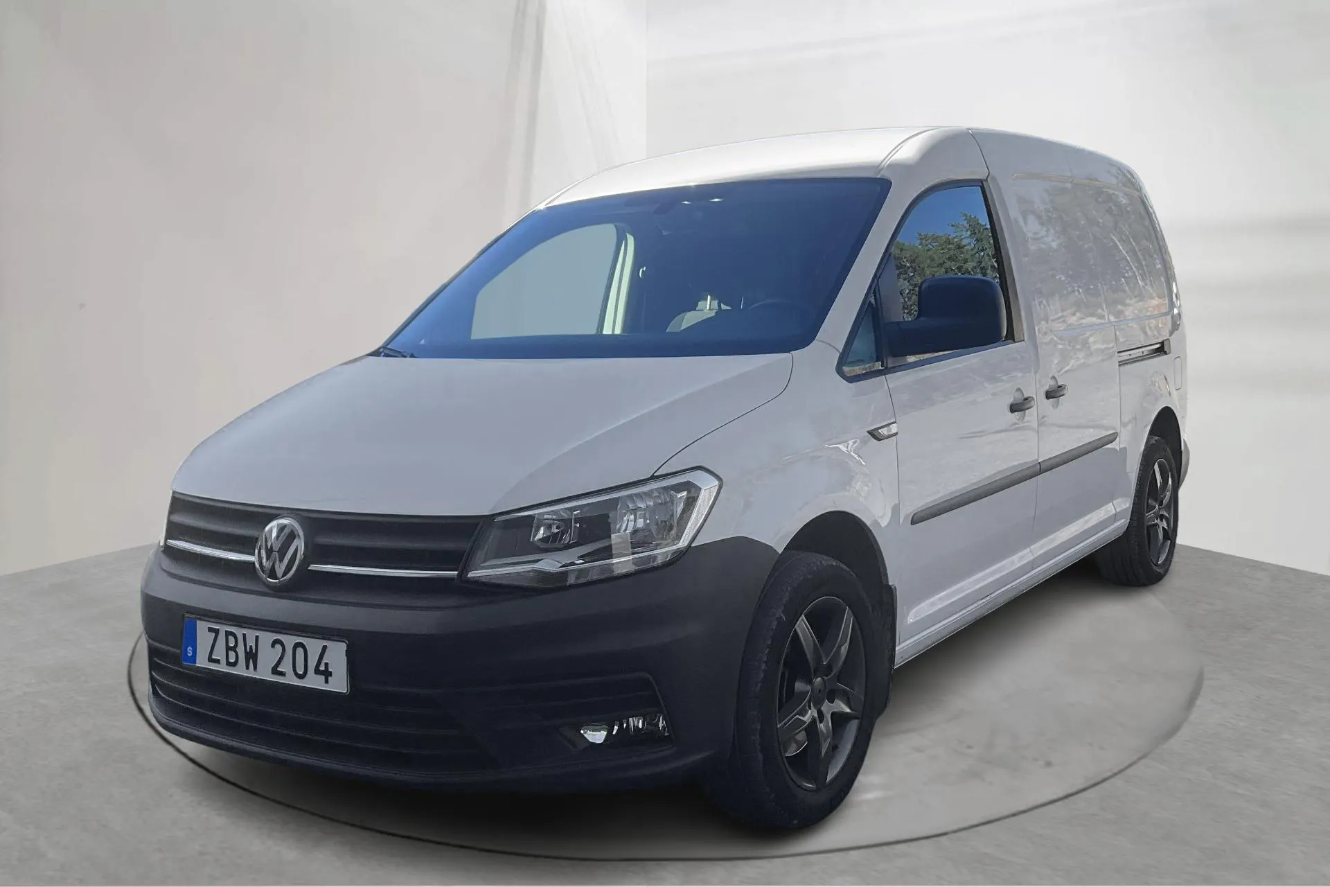 Presentationsfoto 1 av 17: VW Caddy Maxi 1.4 TSI (130hk) - 2 505 mil - Automat - vit - 2020