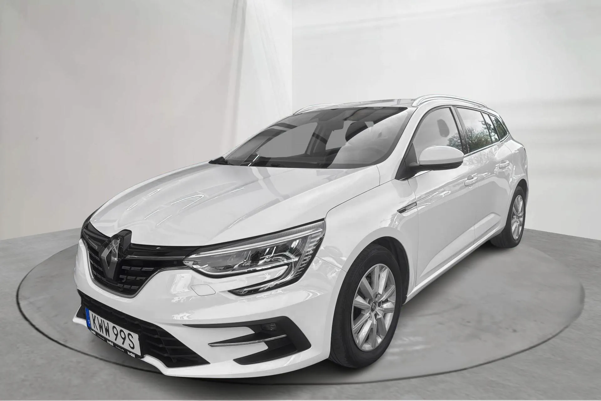 Presentation photo 1 of 13: Renault Mégane 1.5 dCi Sport Tourer (115hk) - 67 570 km - Automatic - white - 2021