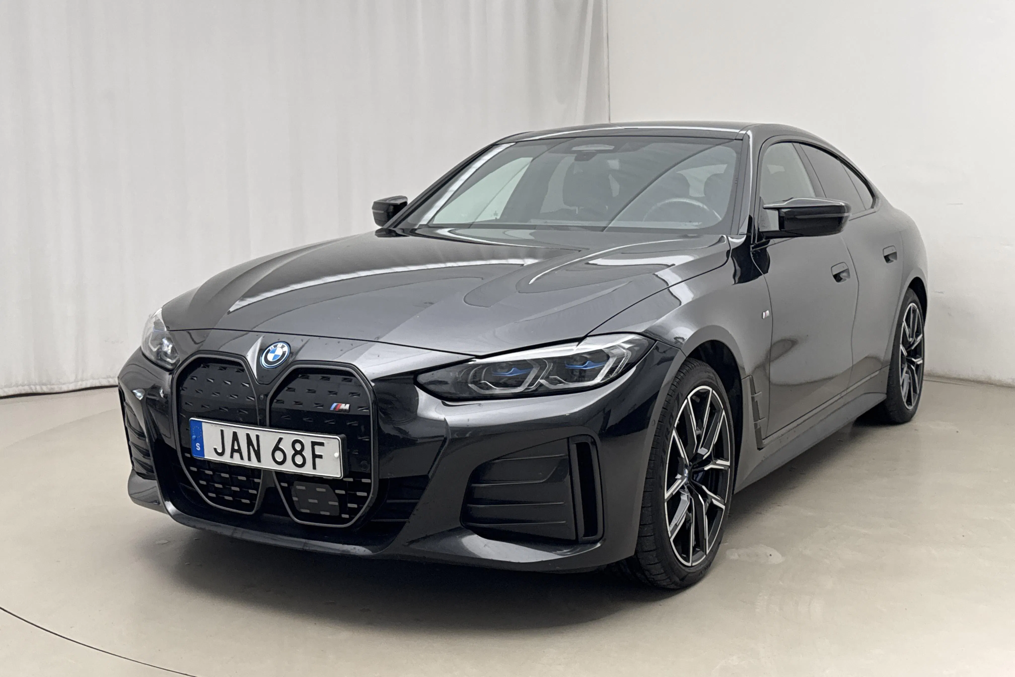 BMW i4 M50 xDrive, G26 (544hk) på auktion i Åkersberga hos Kvdbil