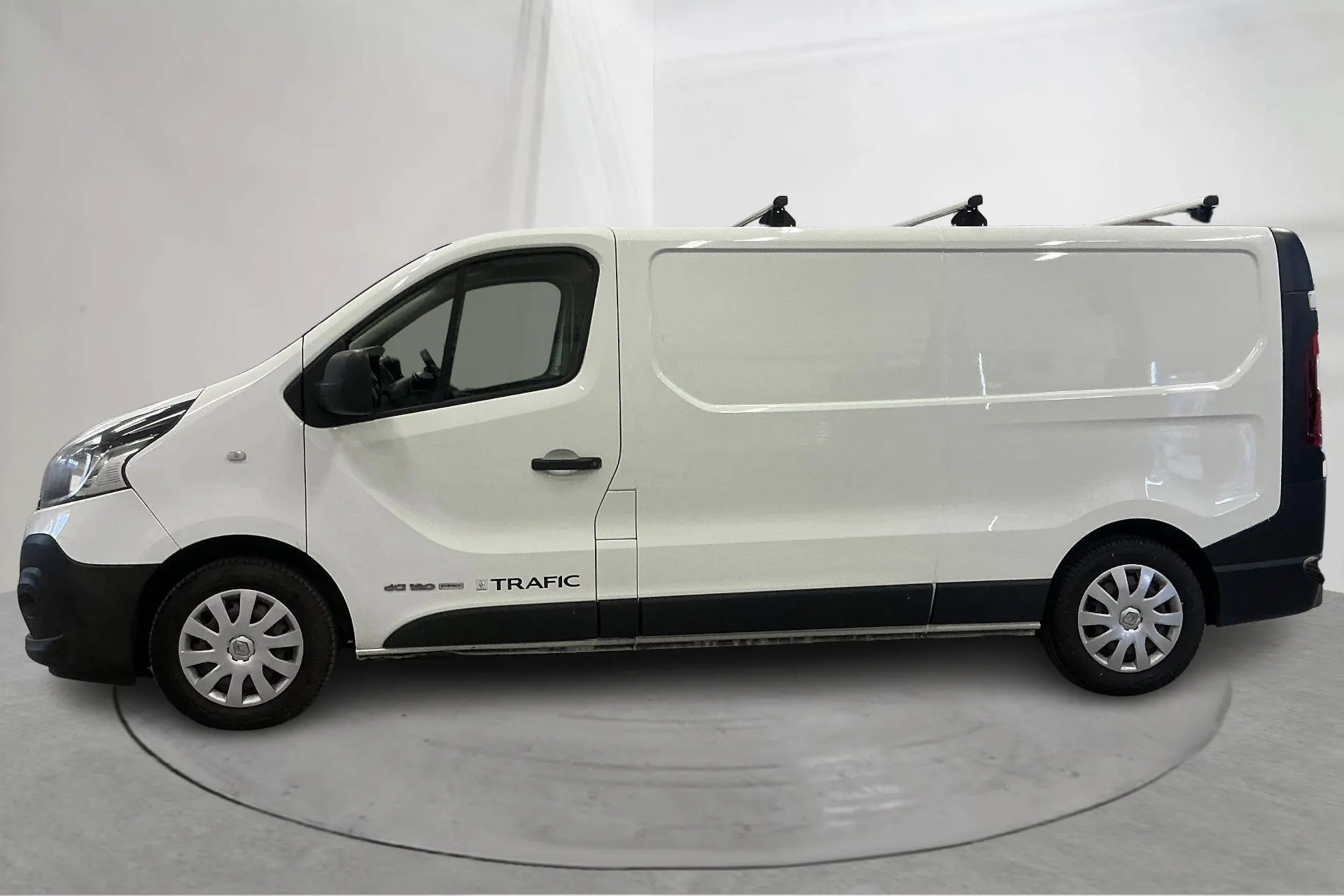 Presentationsfoto 2 av 15: Renault Trafic 1.6 dCi Skåp (120hk) - 14 426 mil - Manuell - 2015