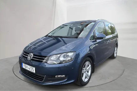 Volkswagen Sharan 2016 — авто из Европы под ключ