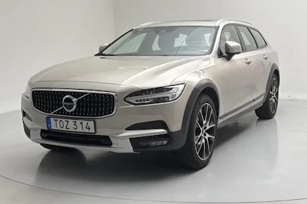 Volvo V90 Cross Country 2019 — авто из Европы под ключ