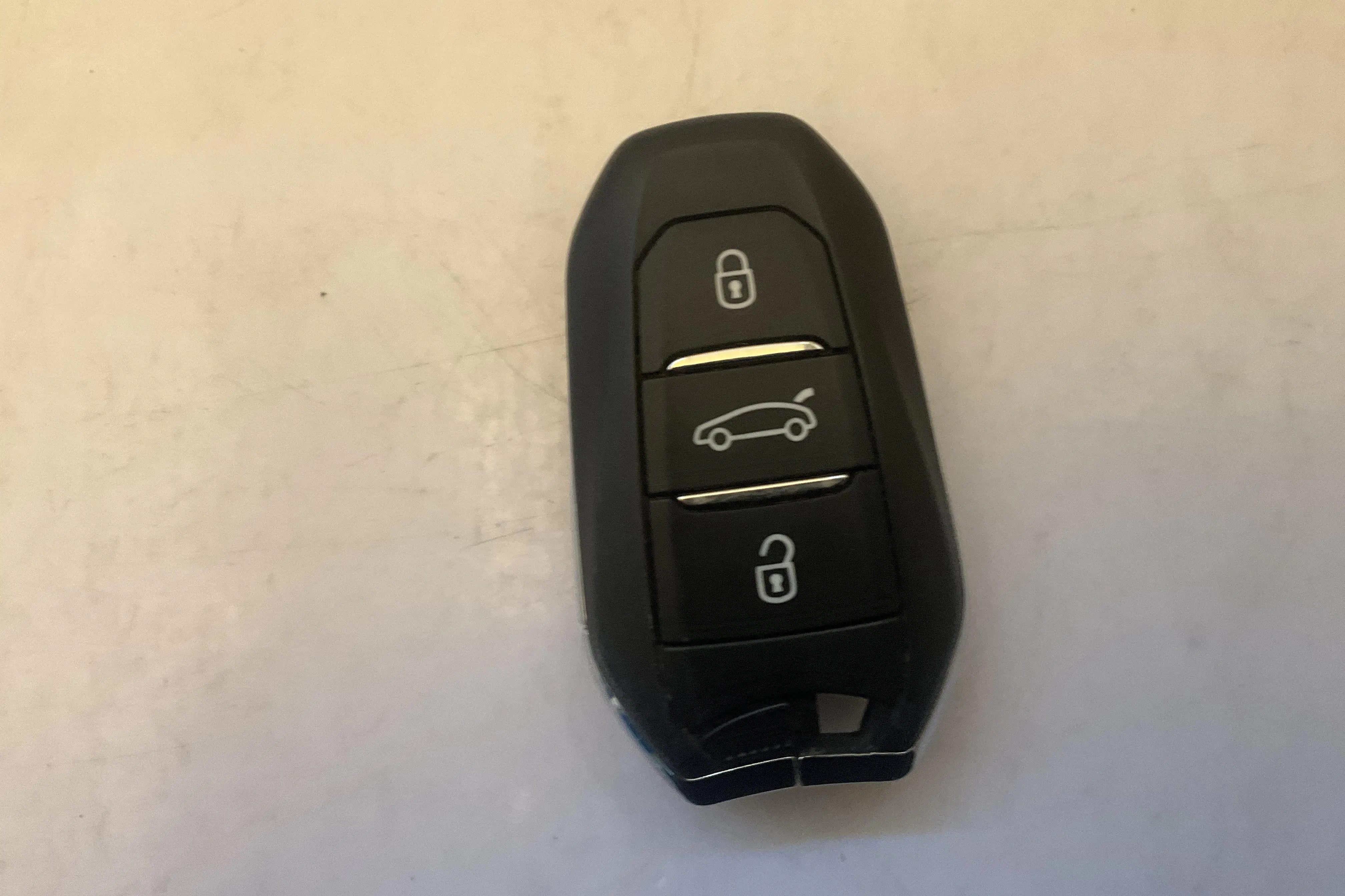 Presentation photo 13 of 13: Citroën C5 Aircross PureTech (130hk) - 59 190 km - Automatic - black - 2023