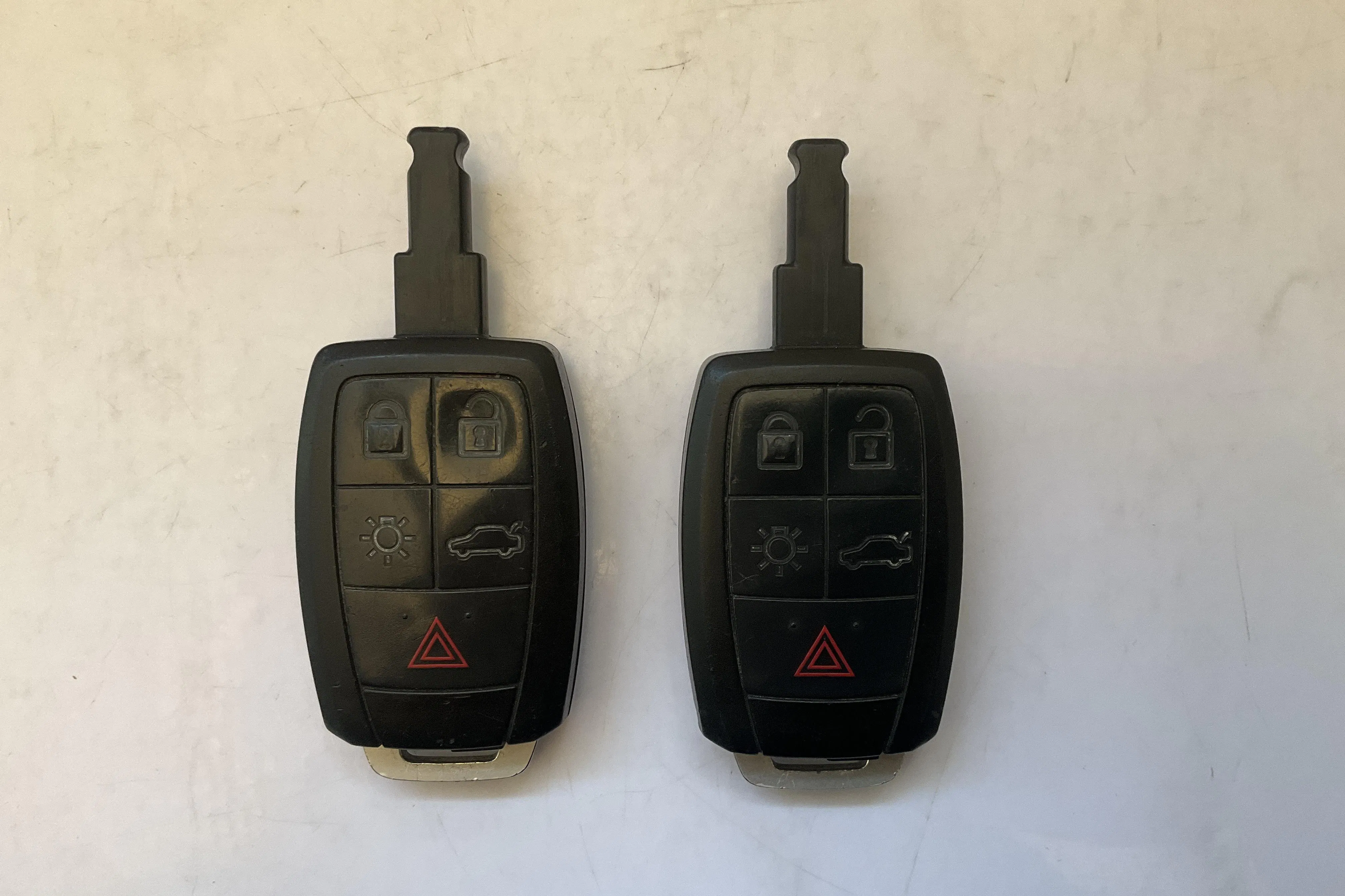 Presentationsfoto 12 av 12: Volvo V50 D3 (150hk) - 15 655 mil - Automat - vit - 2011