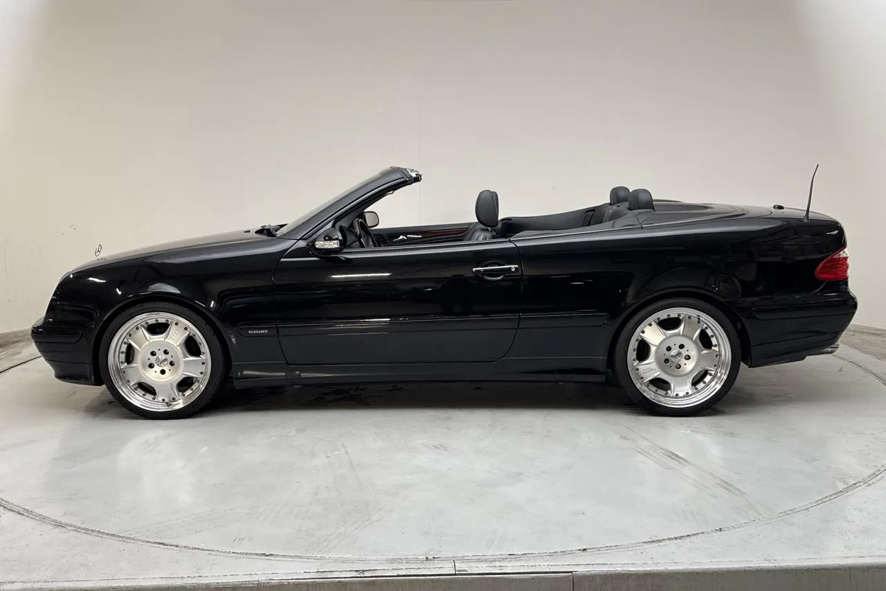 Presentationsfoto 2 av 27: Mercedes CLK 430 Cabrio C208 (279hk) - 6 203 mil - Automat - svart - 2000