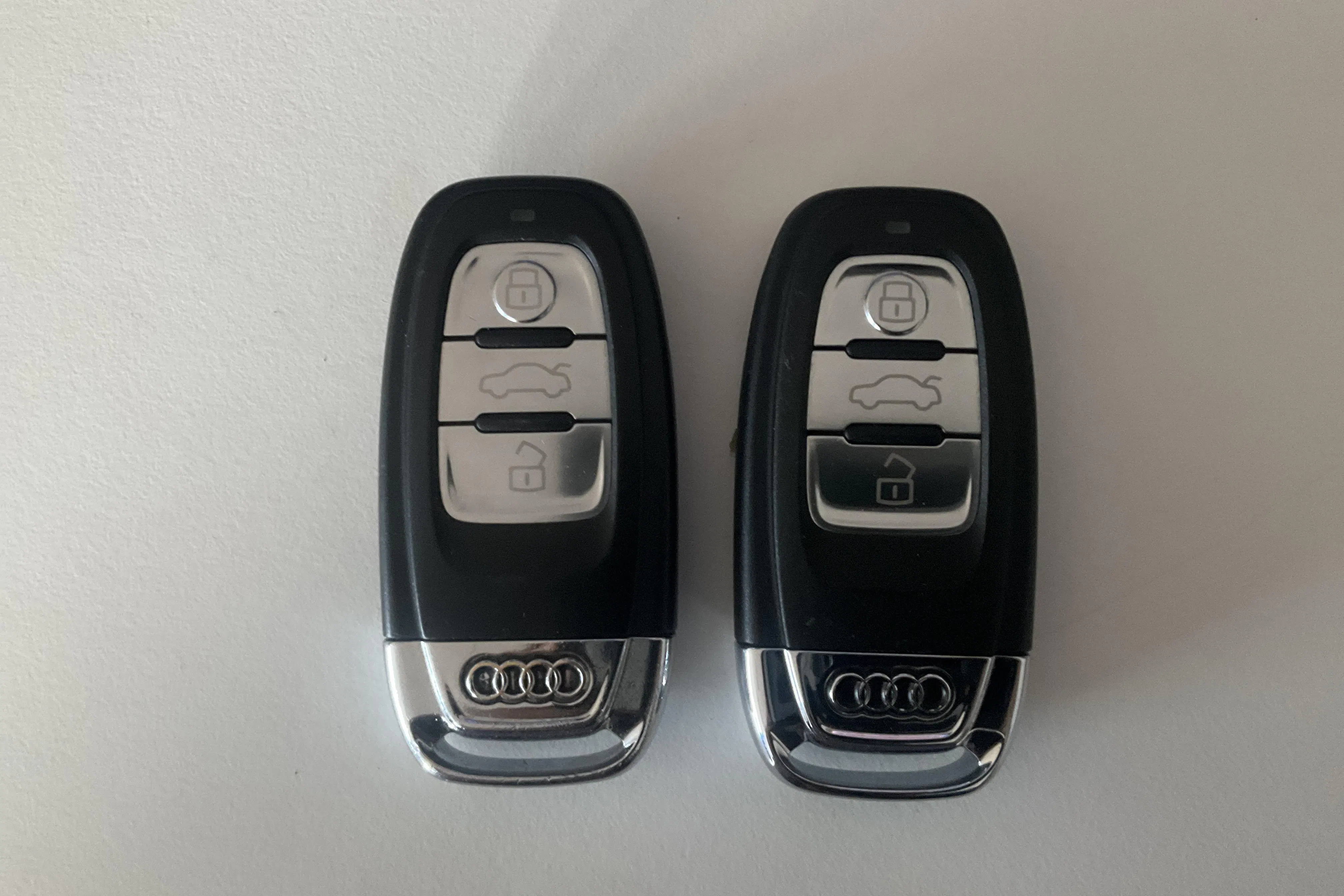 Presentation photo 16 of 16: Audi S4 3.0 TFSI Avant (333hk) - 191 000 km - Automatic - red - 2014