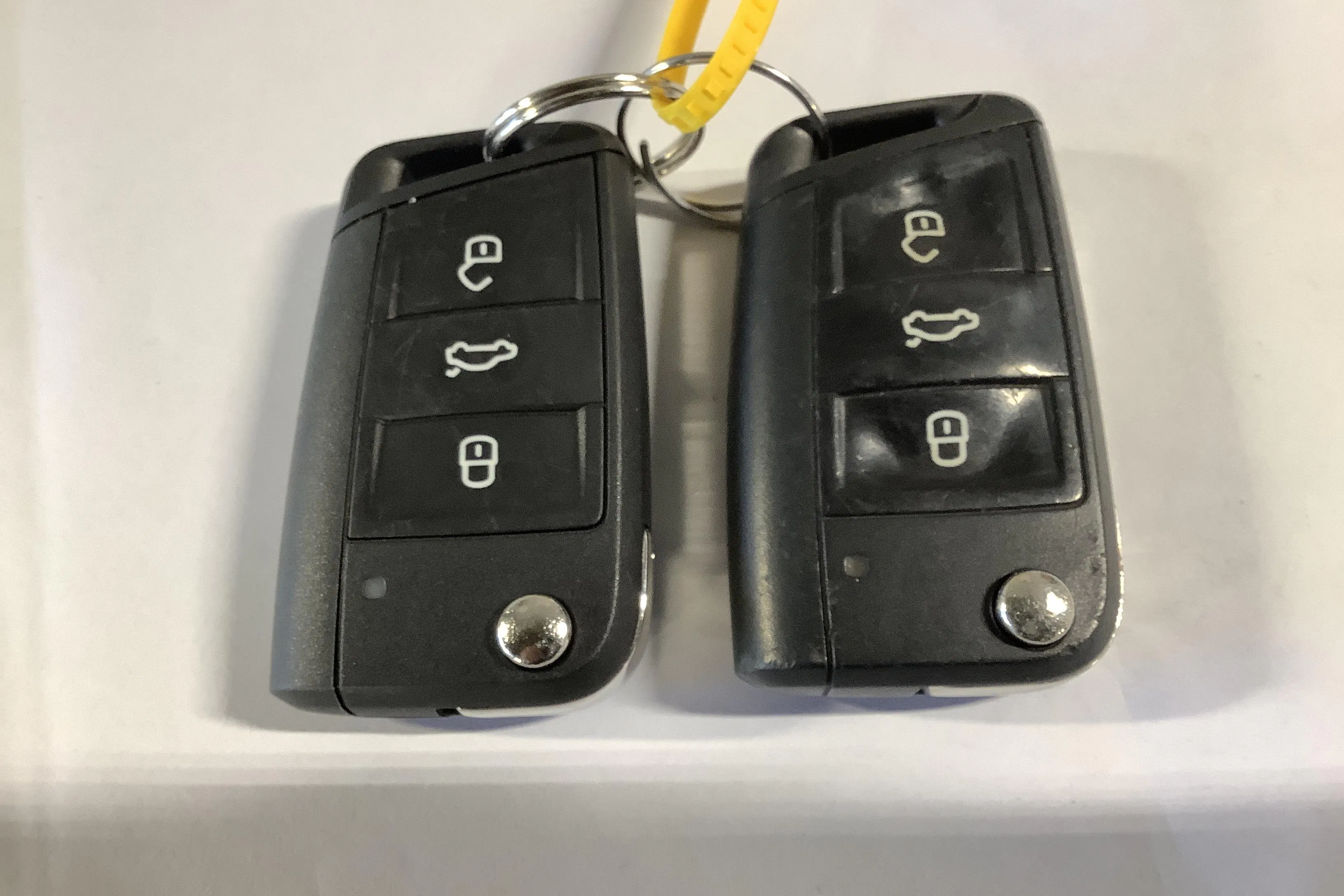 Presentationsfoto 17 av 17: VW T-Roc 2.0 TDI 4MOTION (150hk) - 16 034 mil - Automat - Mörkgrå - 2020