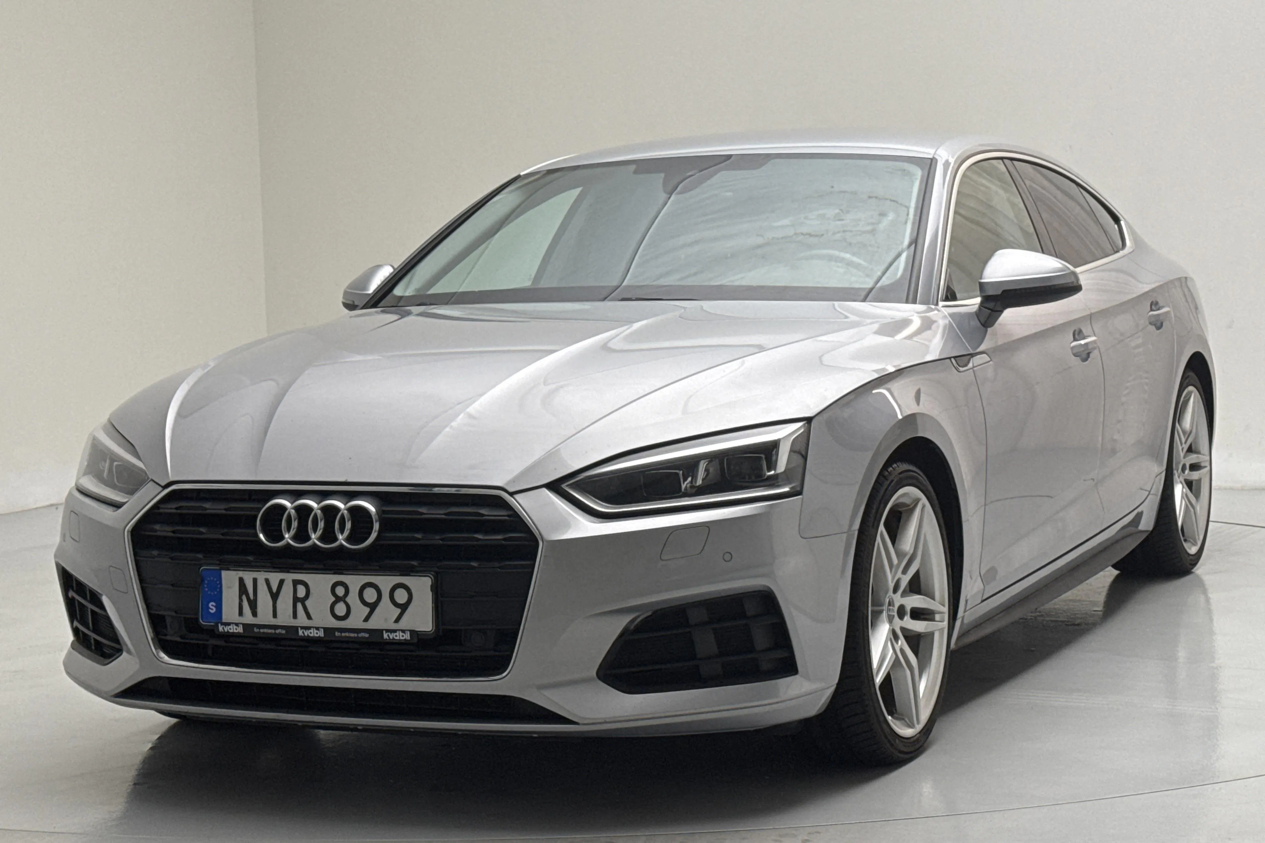 Presentation photo 1 of 12: Audi A5 2.0 TDI Sportback (190hk) - 139 220 km - Automatic - silver - 2017