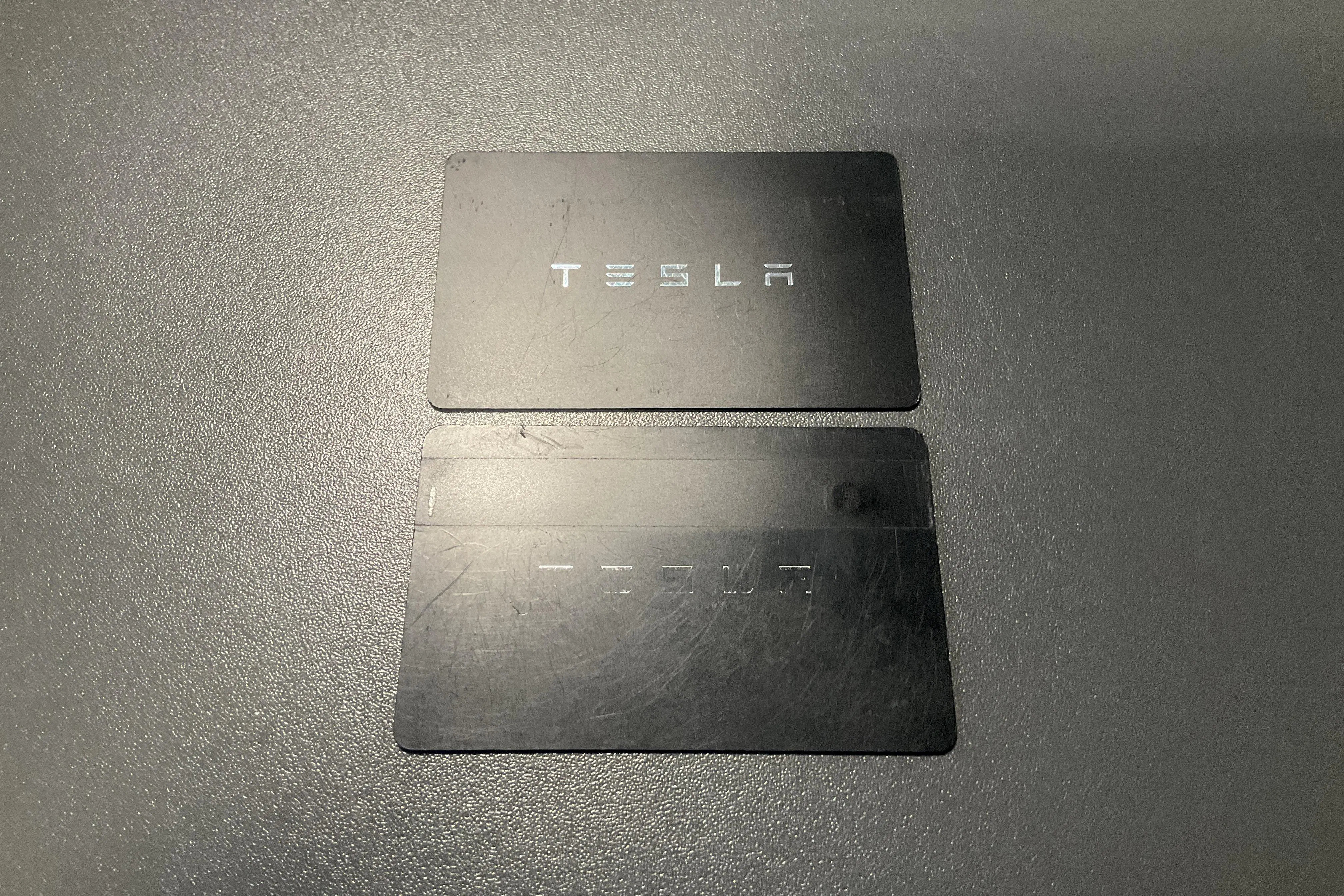 Presentationsfoto 25 av 25: Tesla Model Y Long Range Dual Motor AWD - 2 681 mil - Automat - grå - 2025
