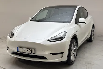 Tesla Model Y 2023 — авто из Европы под ключ