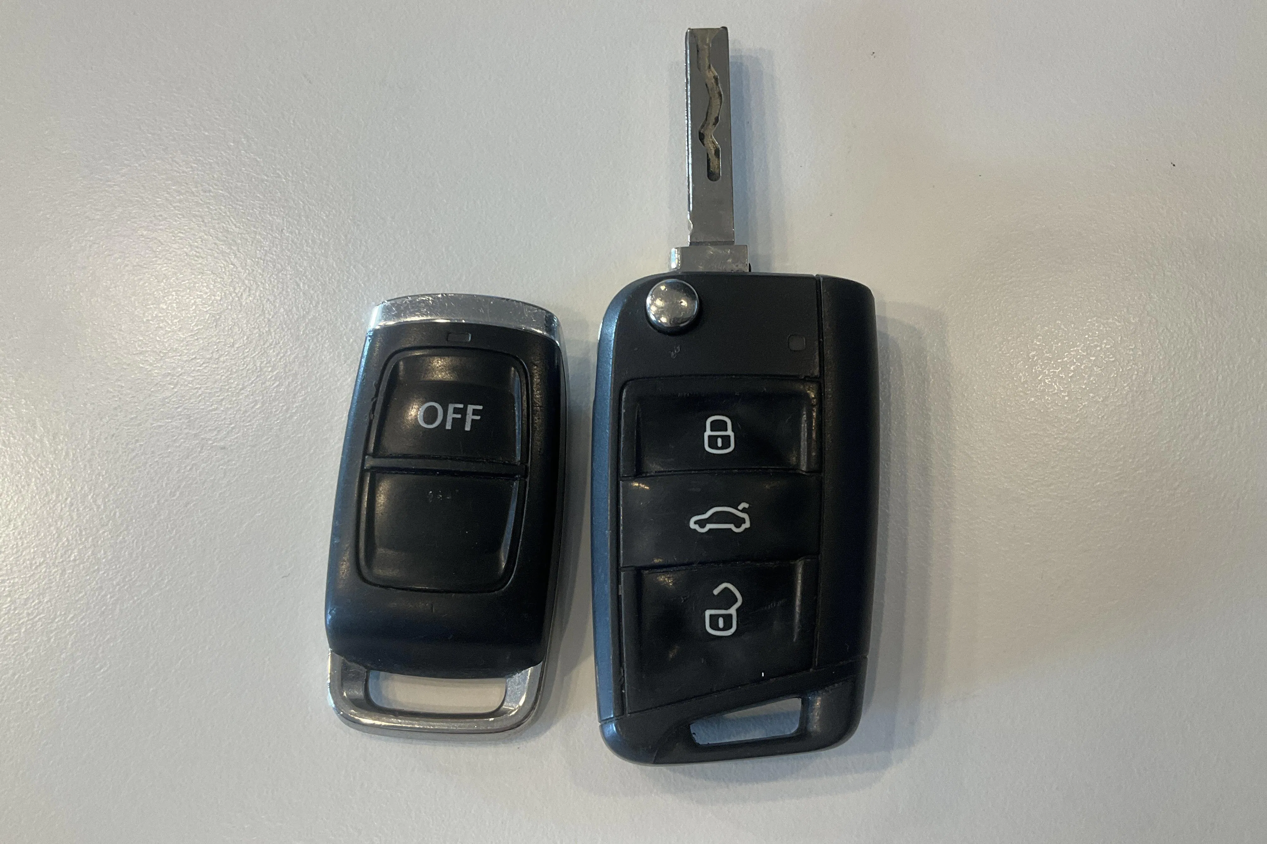 Presentationsfoto 18 av 18: Seat Ateca 1.5 TSI ACT 4Drive (150hk) - 32 348 mil - Automat - vit - 2019