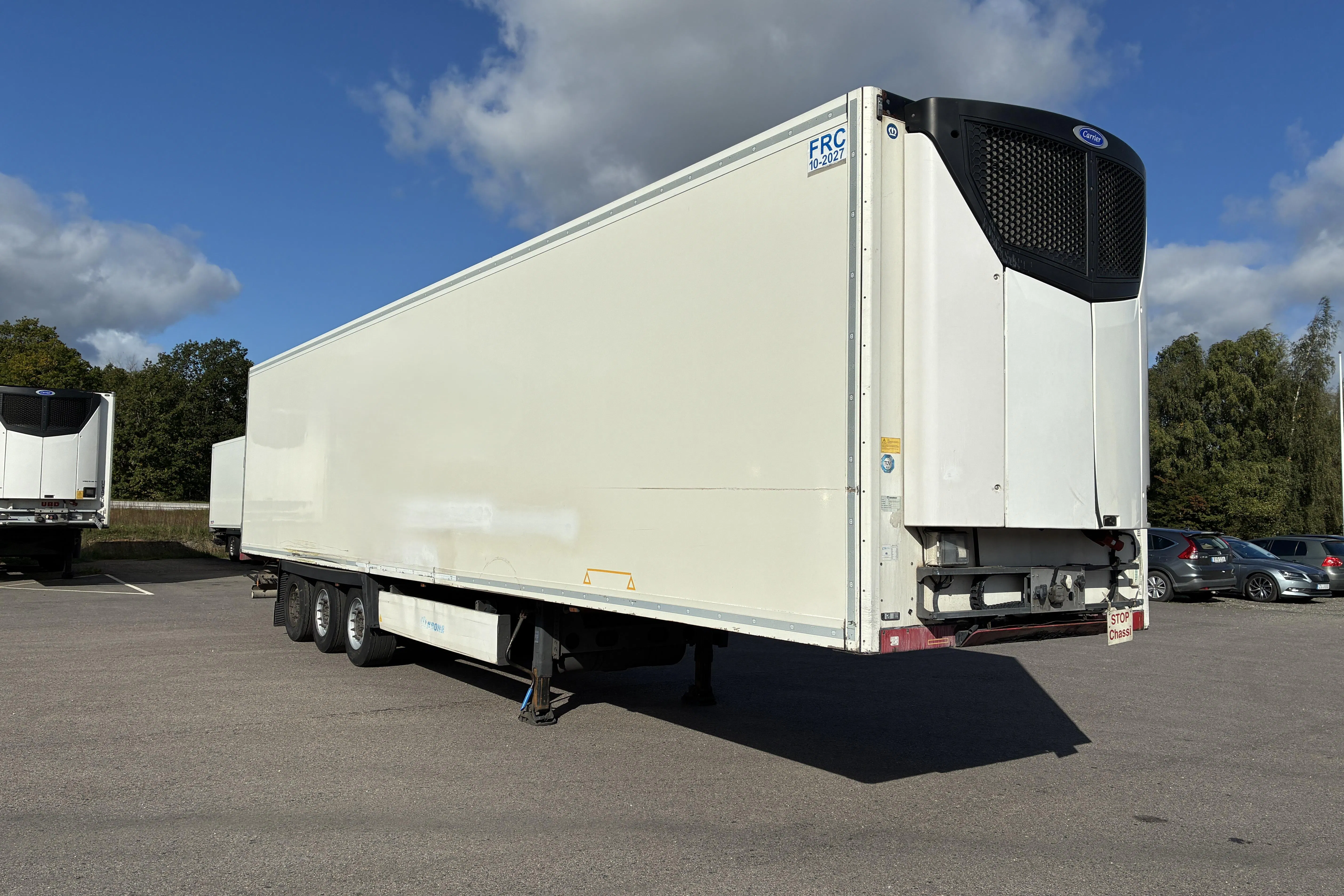 Presentation photo 2 of 38: KRONE Kyltrailer - 0 km - white - 2019