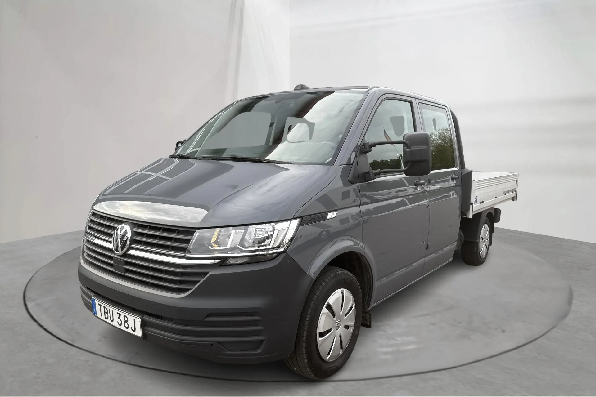 VW Transporter Pickup T6.1 TDI (110hk) på auktion i Linköping hos Kvdbil