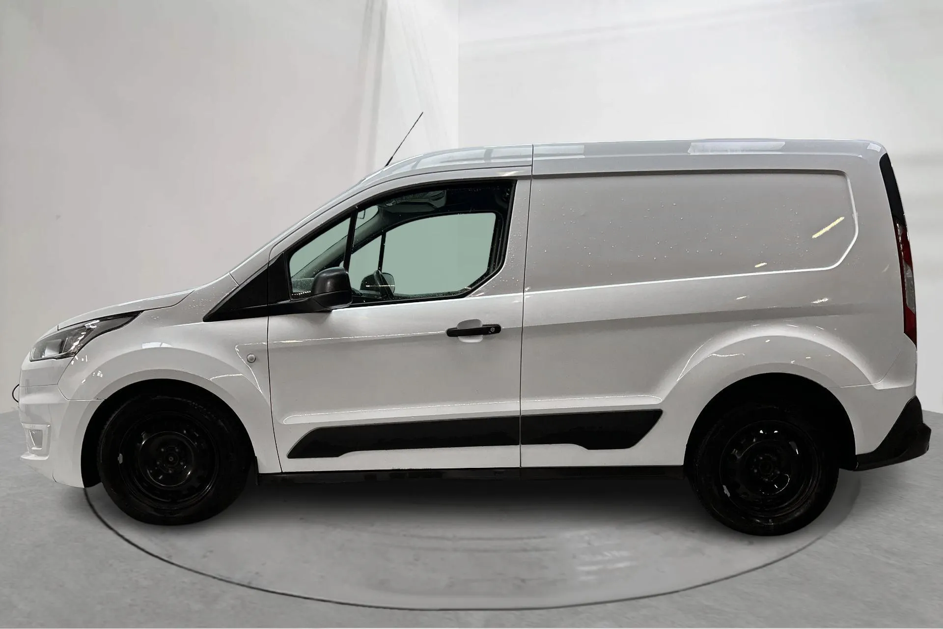 Presentation photo 2 of 14: Ford Transit Connect 1.5 EcoBlue (100hk) - 170 020 km - Automatic - white - 2019