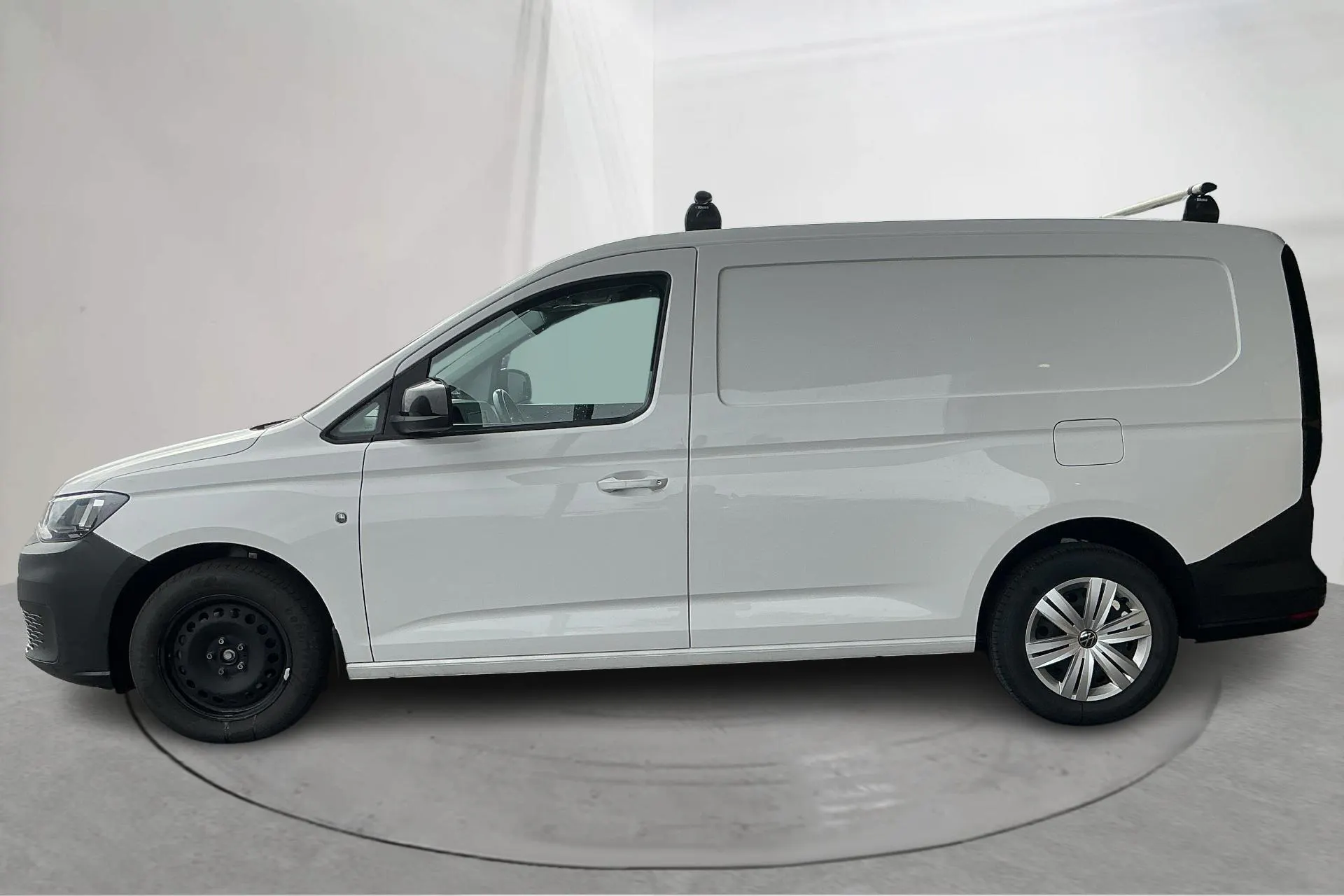 Presentation photo 2 of 13: VW Caddy Cargo Maxi 2.0 TDI (122hk) - 97 160 km - Automatic - white - 2023