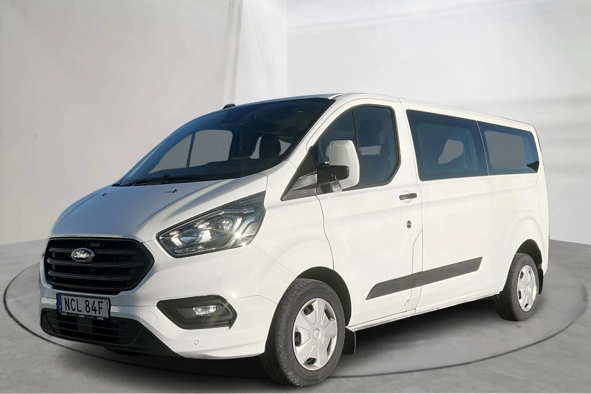 Presentation photo 1 of 17: Ford Transit 330 (130hk) - 42 190 km - Automatic - white - 2022
