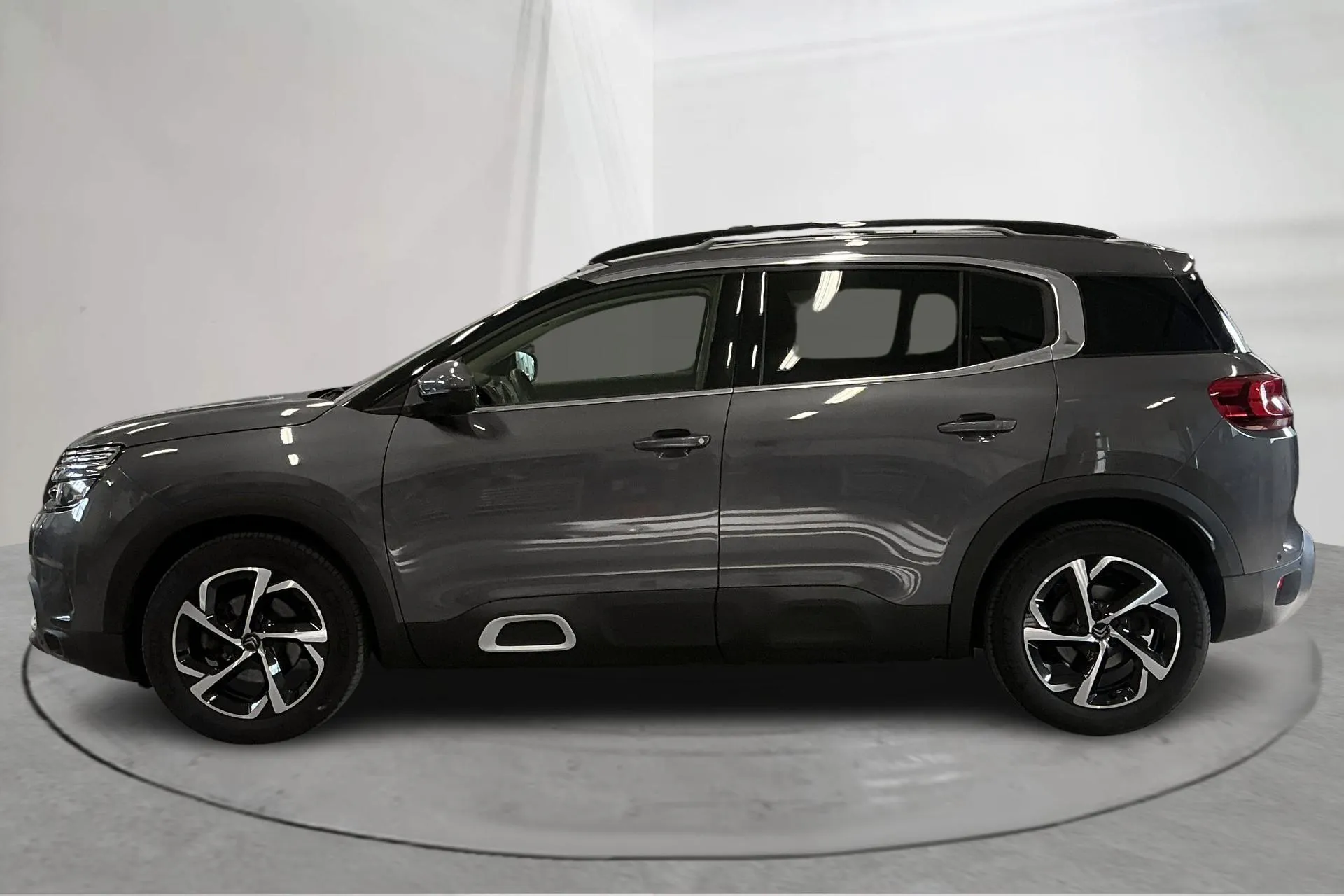 Presentation photo 2 of 15: Citroën C5 Aircross PureTech (180hk) - 47 260 km - Automatic - gray - 2020