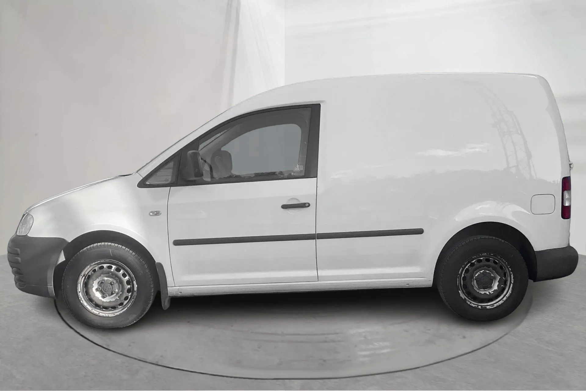 Presentationsfoto 2 av 13: VW Caddy 1.9 TDI Skåp (105hk) - 27 098 mil - Automat - vit - 2010