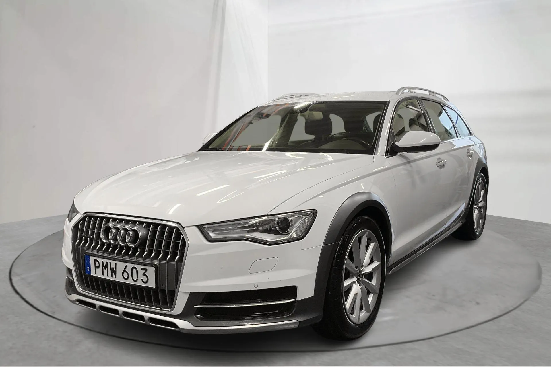 Presentation photo 1 of 14: Audi A6 Allroad 3.0 TDI quattro (218hk) - 240 050 km - Automatic - white - 2017