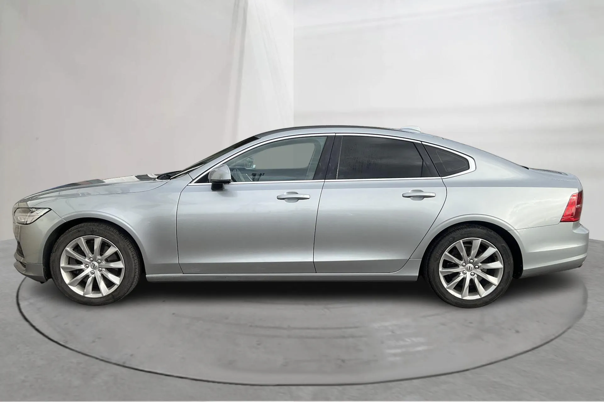 Presentation photo 2 of 17: Volvo S90 T6 AWD (320hk) - 189 710 km - Automatic - silver - 2017