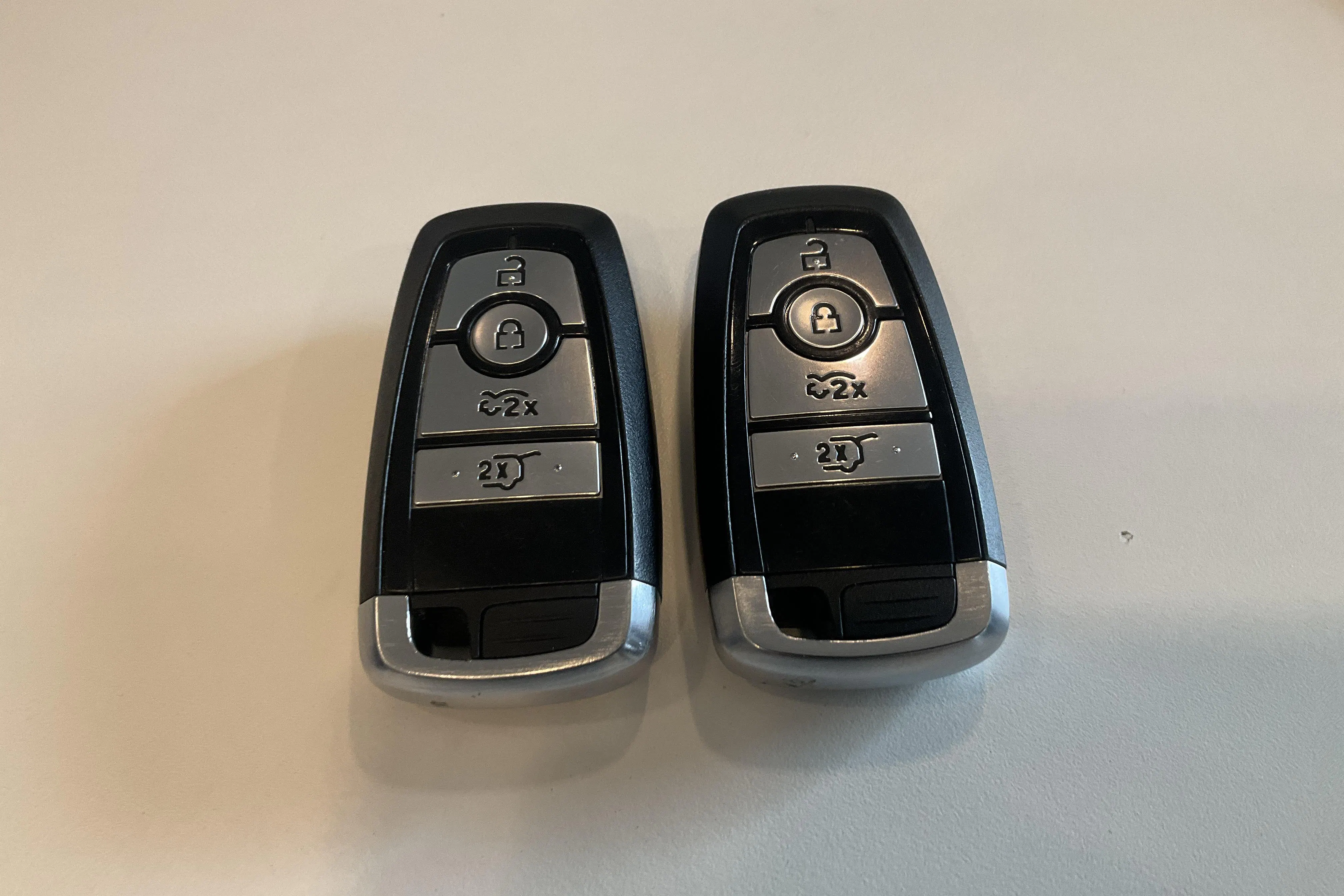 Presentationsfoto 22 av 22: Ford Mustang Mach-E 70kWh AWD (269hk) - 9 291 mil - Automat - blå - 2021