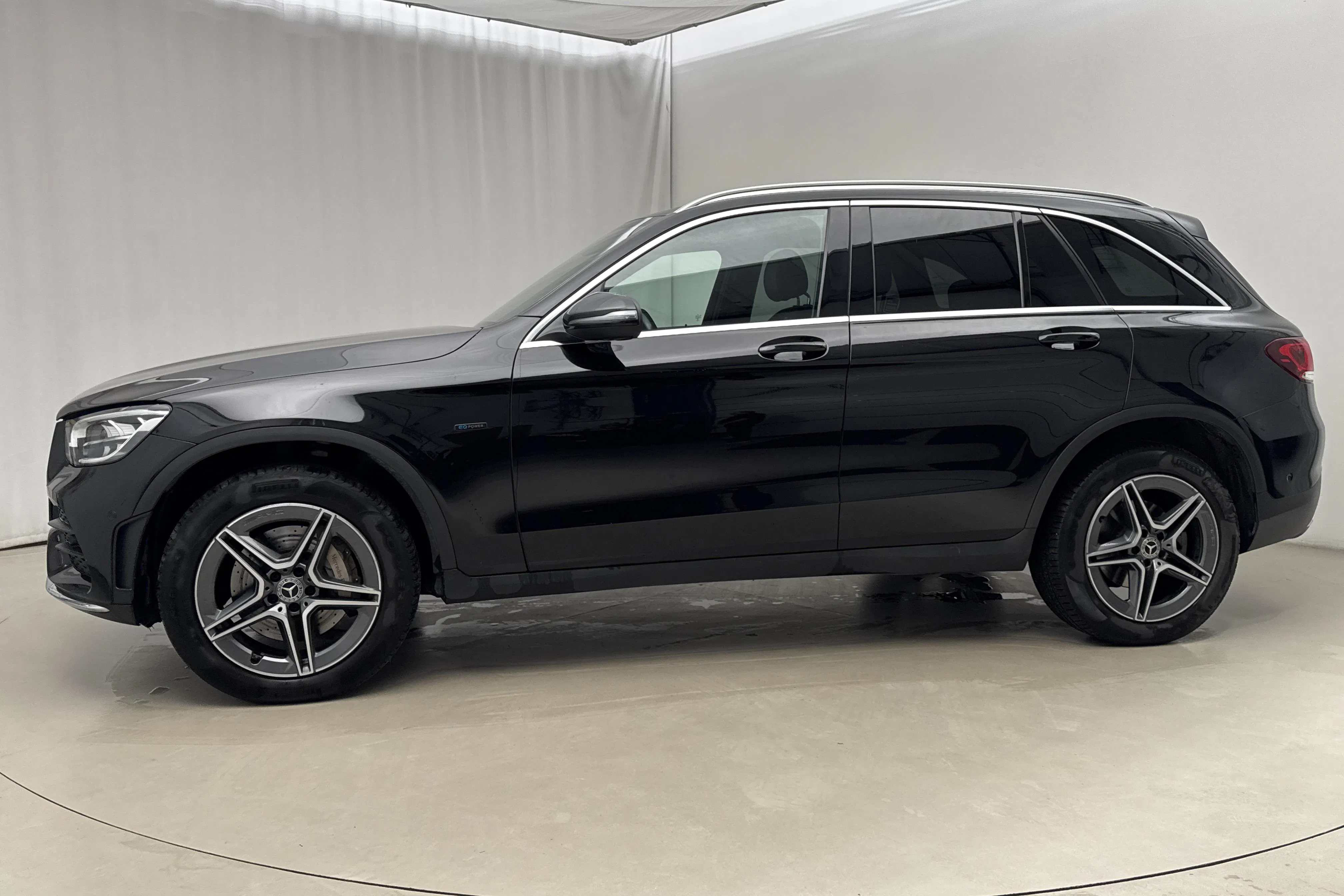 Presentation photo 2 of 20: Mercedes GLC 300 de 4MATIC X253 (316hk) - 122 890 km - Automatic - black - 2021
