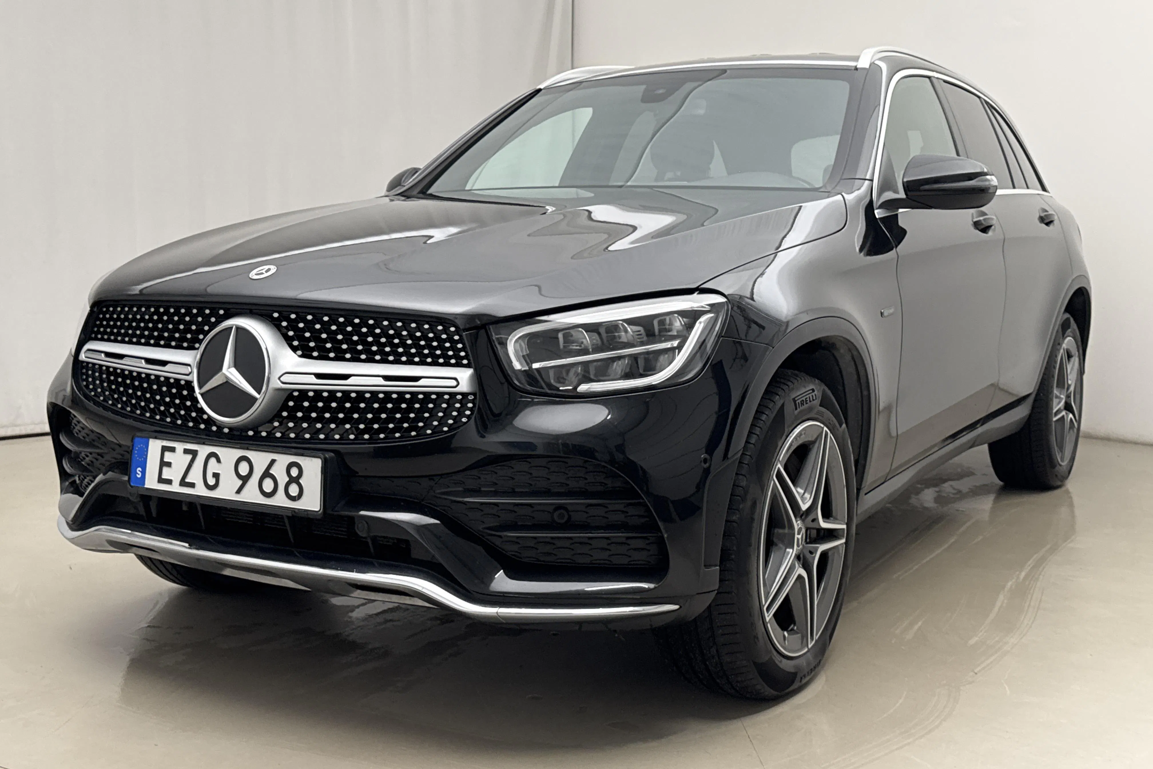 Presentation photo 1 of 20: Mercedes GLC 300 de 4MATIC X253 (316hk) - 122 890 km - Automatic - black - 2021