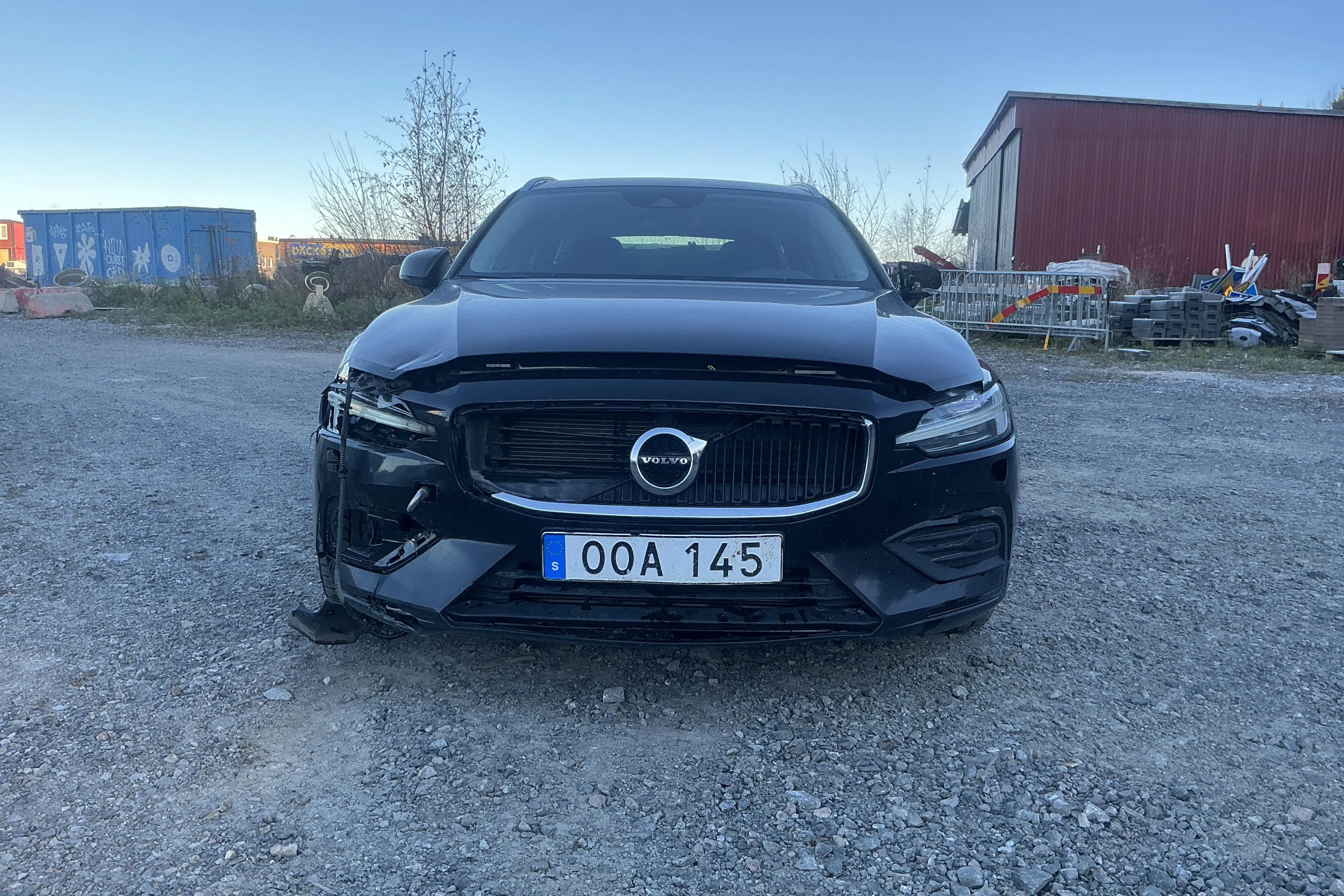 Presentation photo 2 of 15: Volvo V60 D3 (150hk) - 207 010 km - Manual - black - 2019