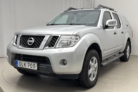 Nissan King Cab Navara 2016 — авто из Европы под ключ