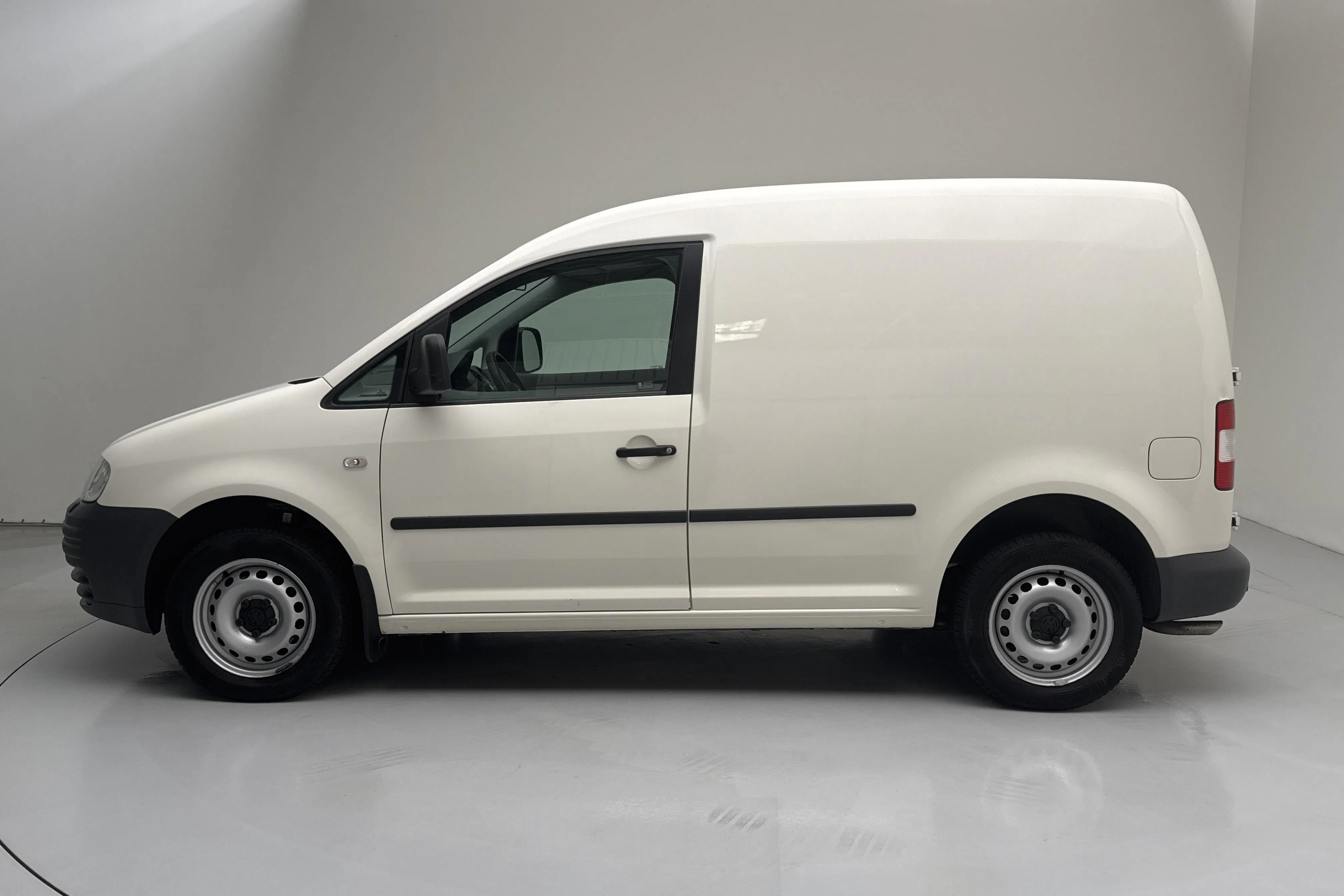Presentation photo 2 of 11: VW Caddy 2.0 Ecofuel Skåp (109hk) - 162 080 km - Manual - white - 2009