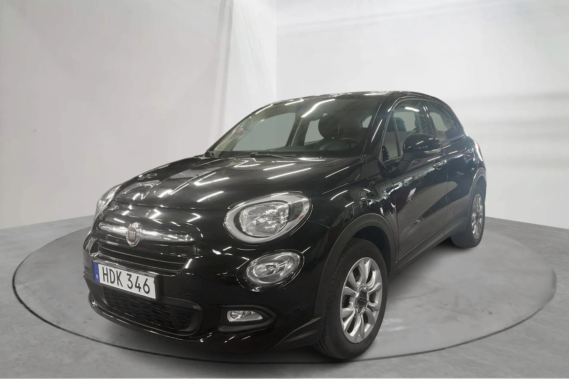 Presentation photo 1 of 14: Fiat 500X 1.4 M-Air (140hk) - 37 270 km - Manual - black - 2016