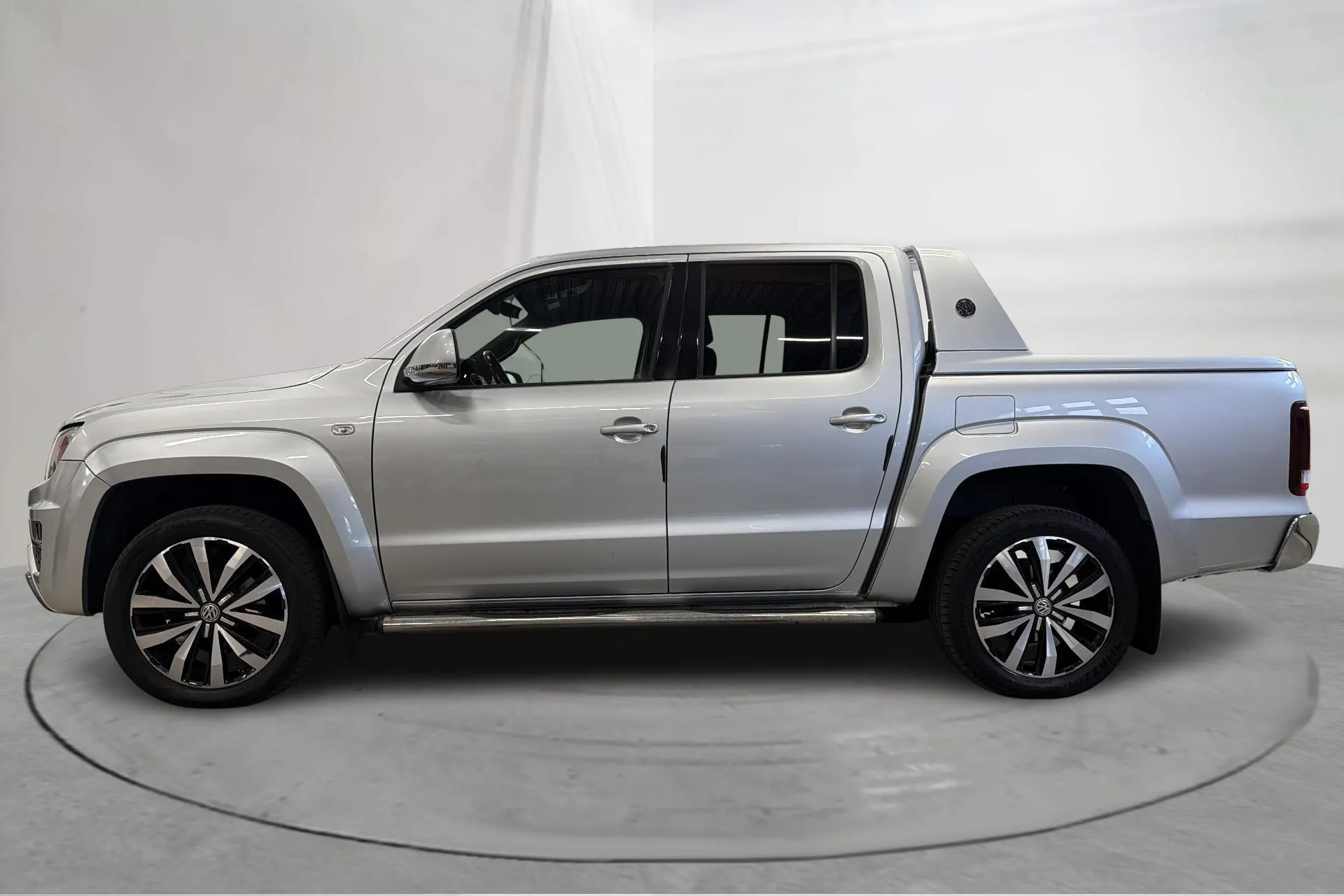 Presentation photo 2 of 15: VW Amarok 3.0 TDI 4motion (258hk) - 185 690 km - Automatic - silver - 2019
