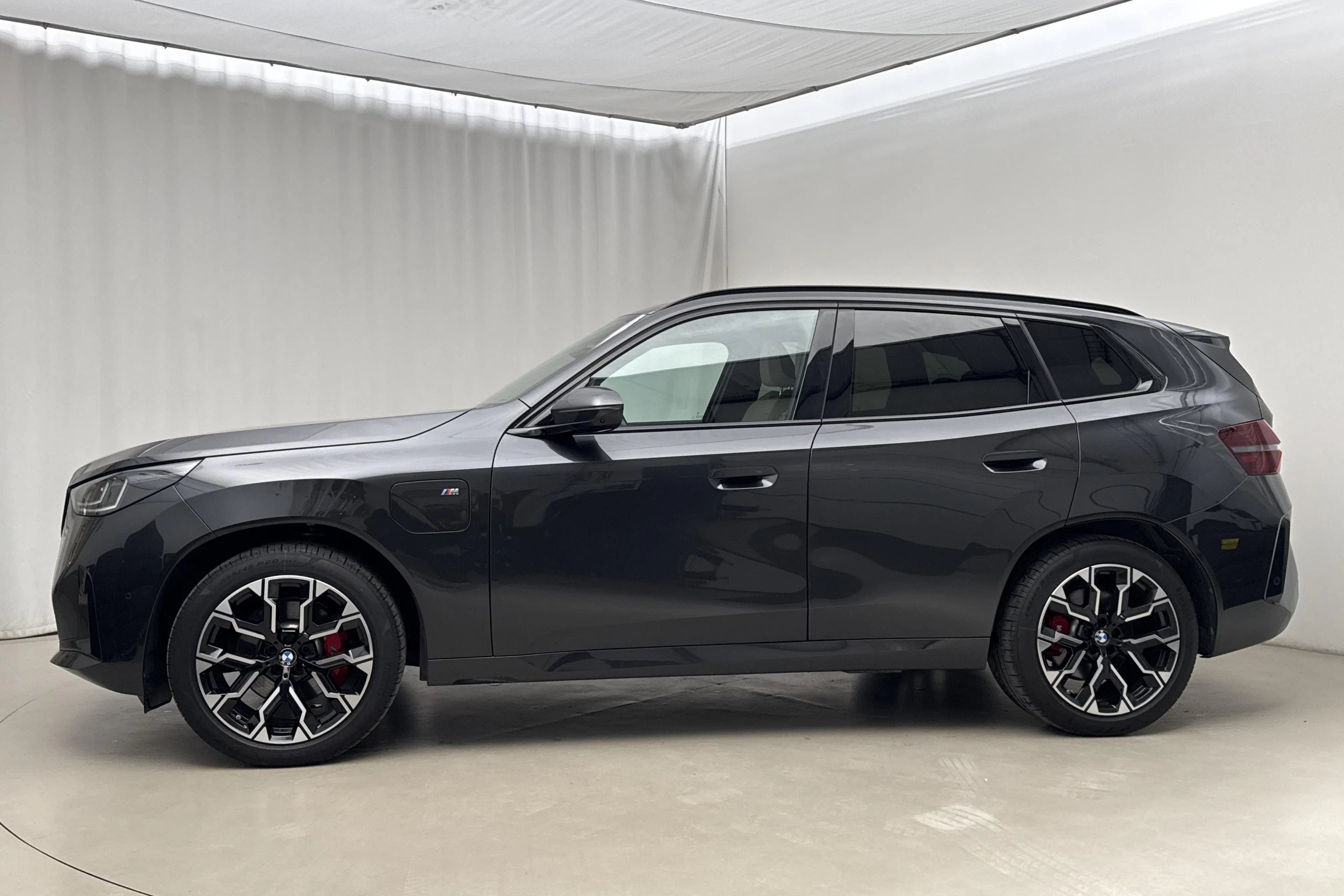 Presentationsfoto 2 av 26: BMW X3 30e xDrive, G45 (299hk) - 3 653 mil - Automat - grå - 2025