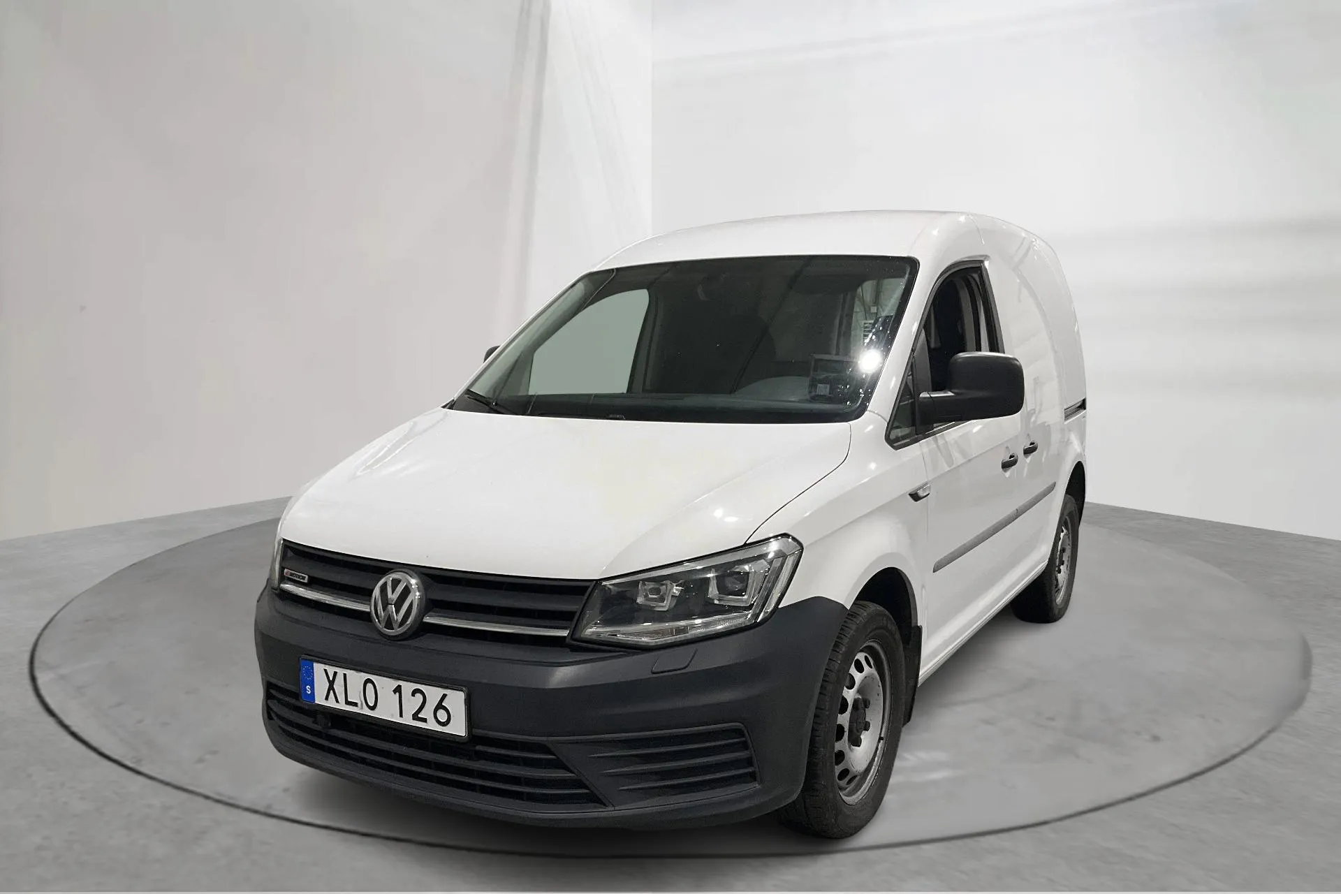 Presentationsfoto 1 av 15: VW Caddy 2.0 TDI Skåp 4MOTION (150hk) - 7 582 mil - Automat - vit - 2018