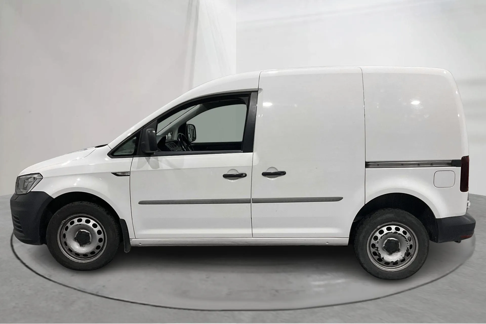 Presentationsfoto 2 av 15: VW Caddy 2.0 TDI Skåp 4MOTION (150hk) - 7 582 mil - Automat - vit - 2018