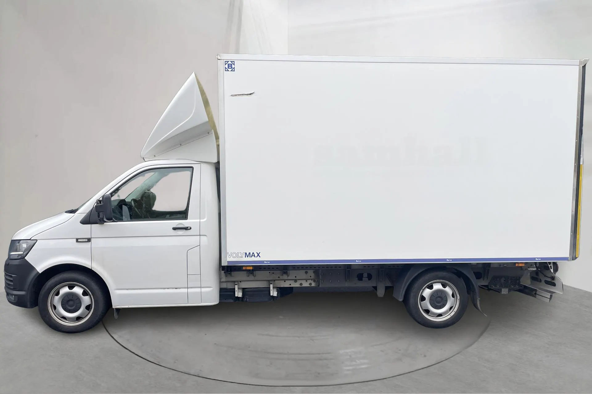 Presentationsfoto 2 av 15: VW Transporter T6 2.0 TDI BMT (150hk) - 19 168 mil - Automat - vit - 2019