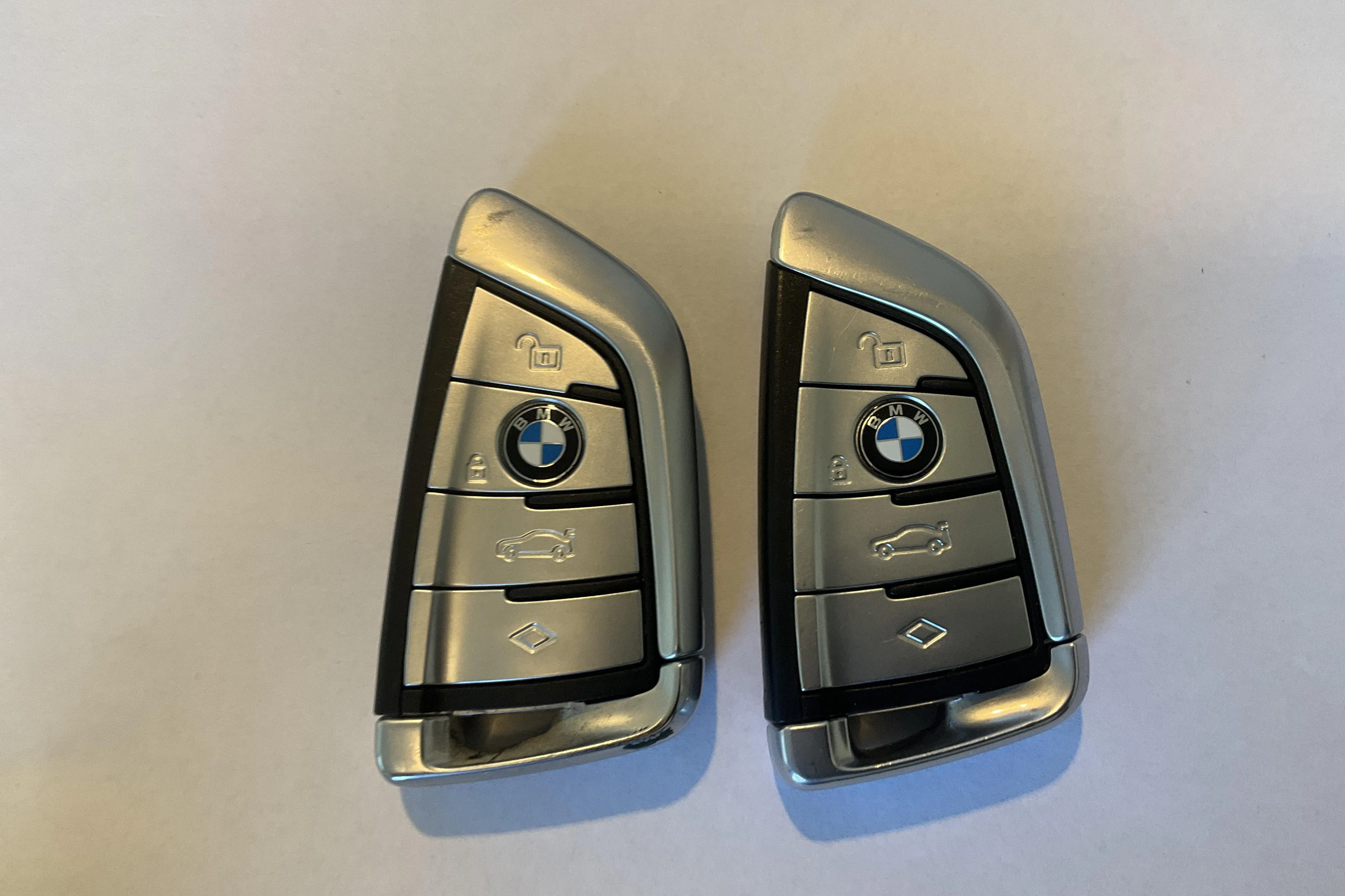 Presentationsfoto 15 av 15: BMW 520d Touring MHEV, G31 (190hk) - 19 606 mil - Automat - silver - 2020