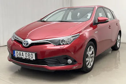 Toyota Auris 2016 — авто из Европы под ключ