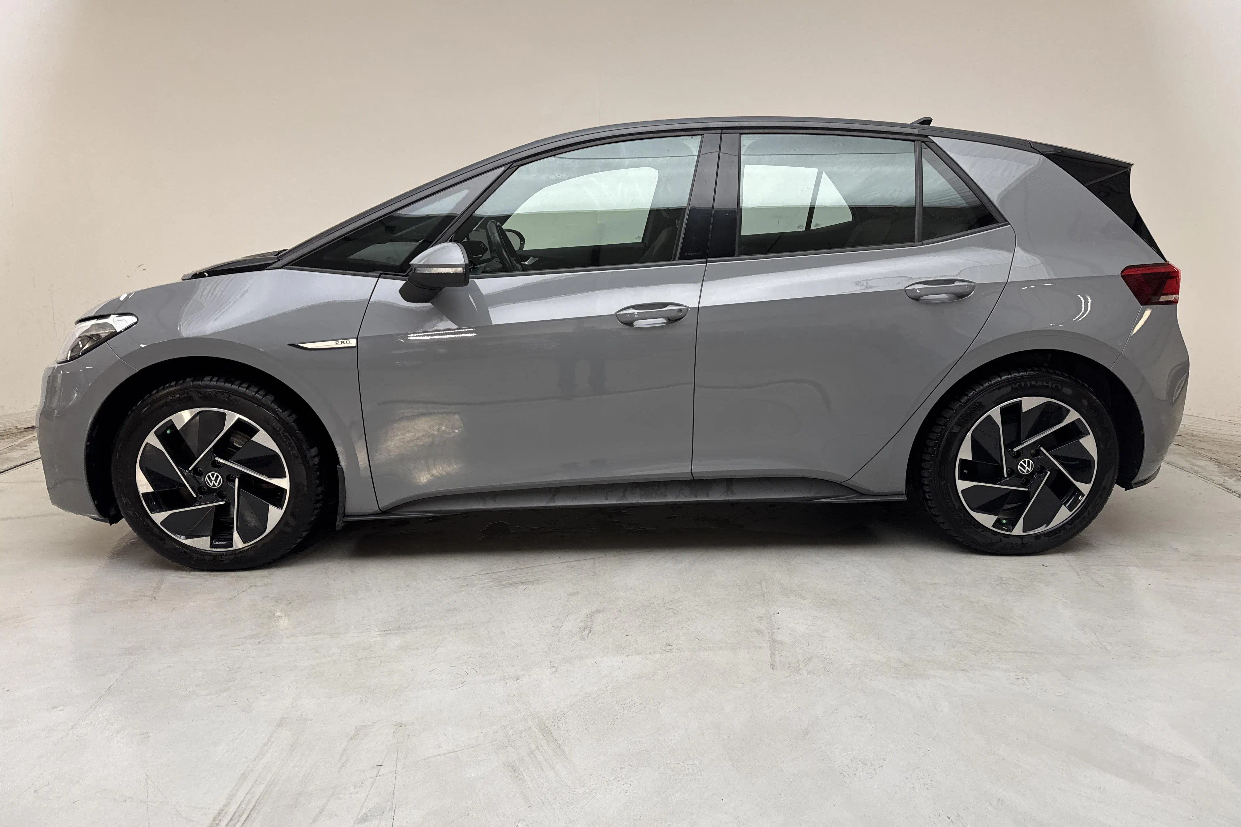 Presentationsfoto 2 av 15: VW ID.3 58kWh (204hk) - 5 993 mil - Automat - grå - 2021