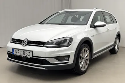 Volkswagen Golf 2016 — авто из Европы под ключ