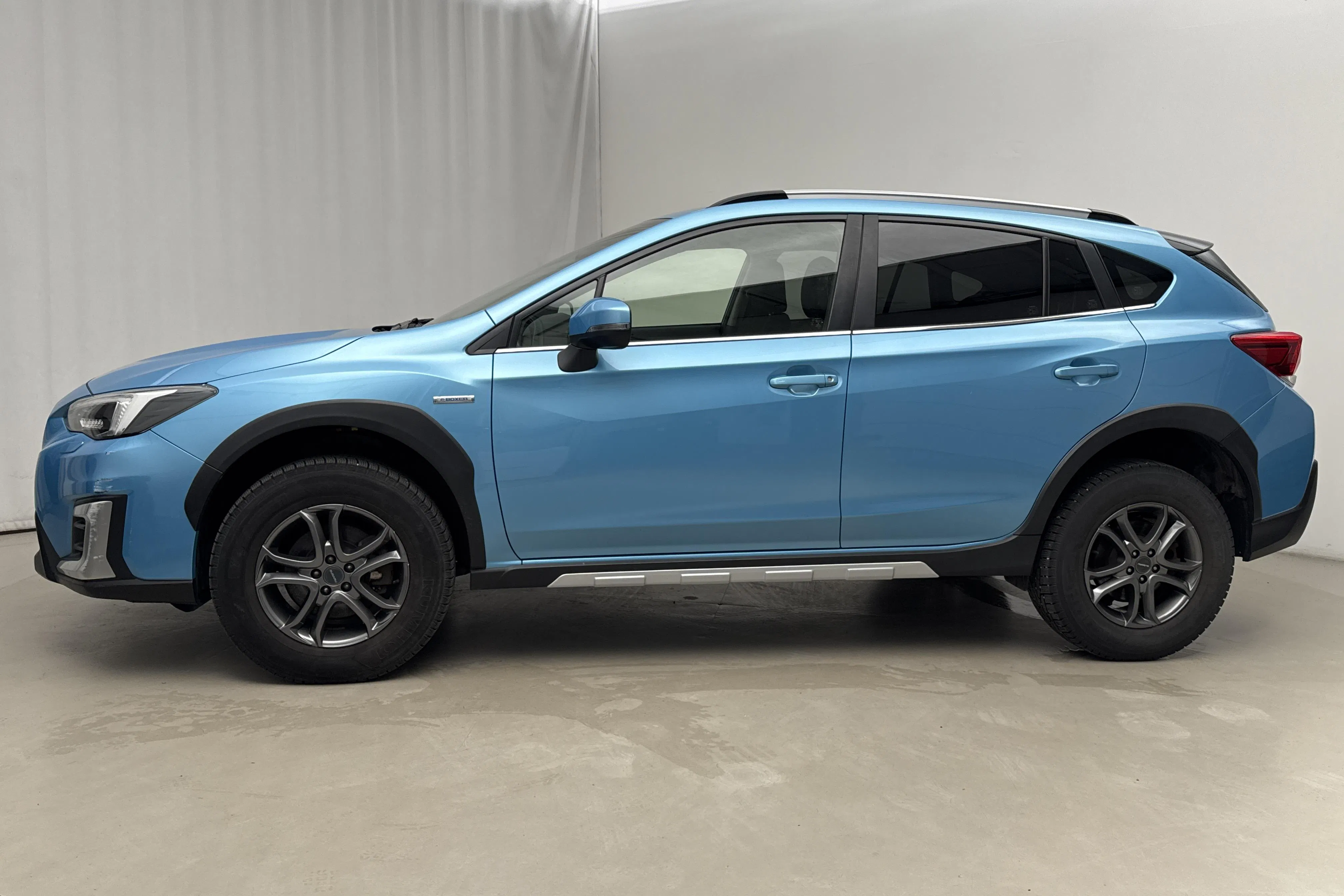 Presentation photo 2 of 17: Subaru XV 2.0 e-Boxer (150hk) - 21 340 km - Automatic - blue - 2019