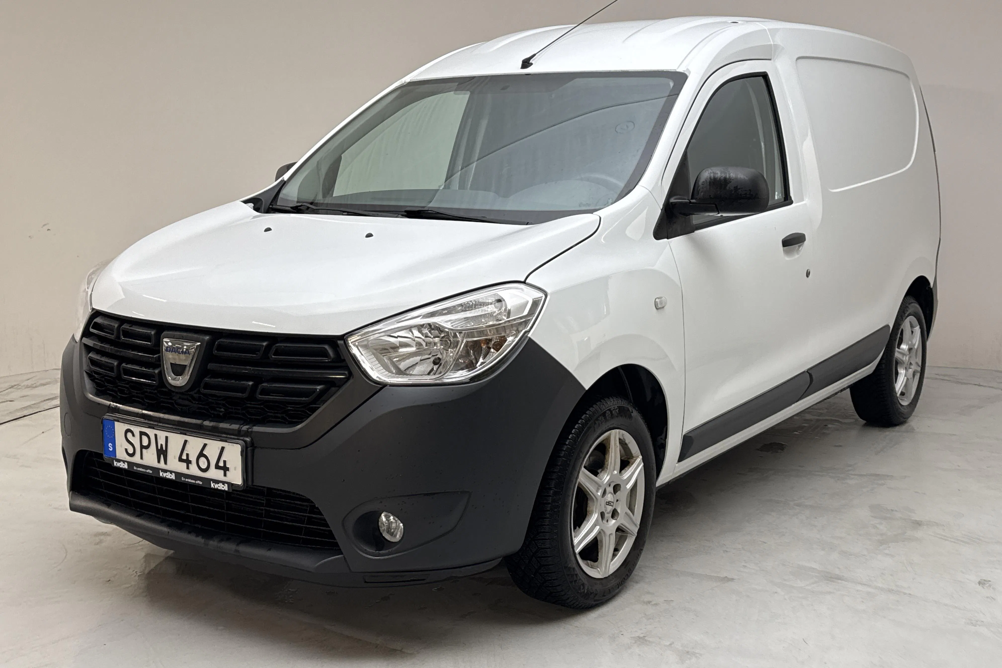 Presentationsfoto 1 av 10: Dacia Dokker Van 1.5 dCi (90hk) - 4 484 mil - Manuell - vit - 2019