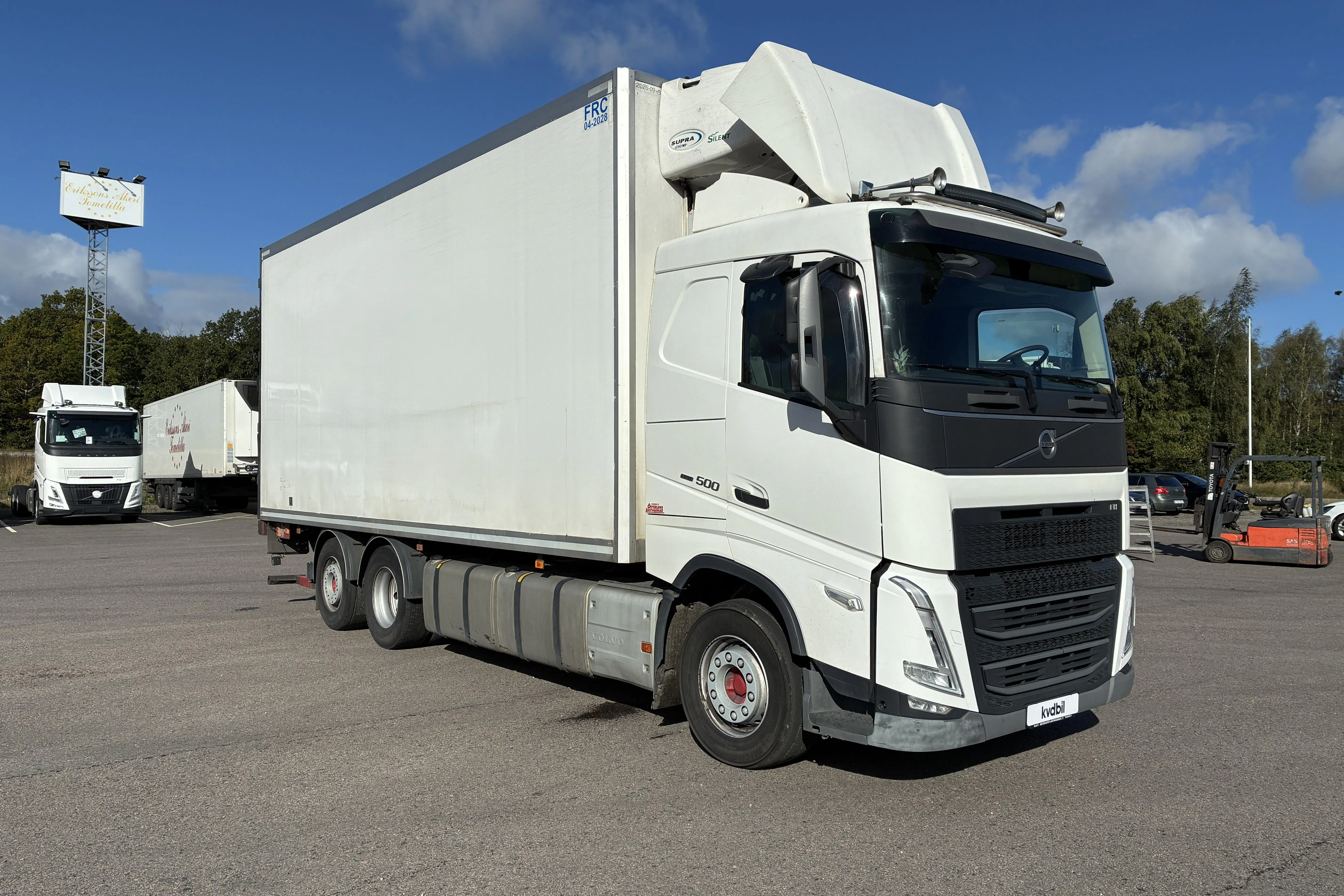 Presentation photo 2 of 56: Volvo FH500 - 687 283 km - Automatic - white - 2022