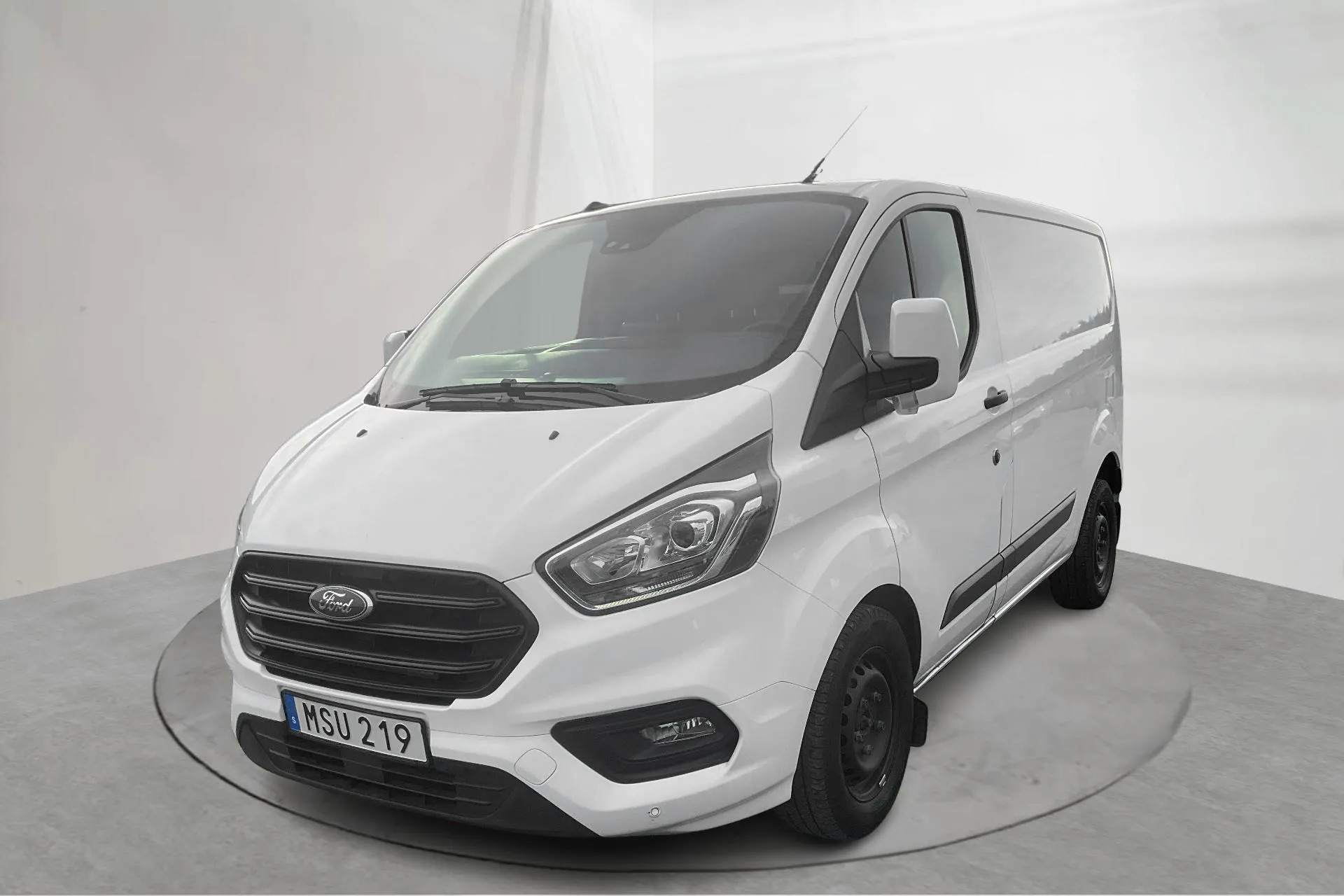 Presentationsfoto 1 av 16: Ford Transit Custom 280 (130hk) - 11 159 mil - Automat - vit - 2023
