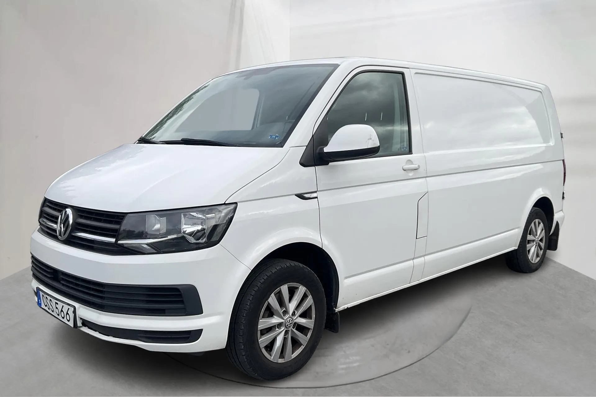 Presentation photo 1 of 16: VW Transporter T6 2.0 TDI BMT Skåp (102hk) - 130 340 km - Manual - white - 2018