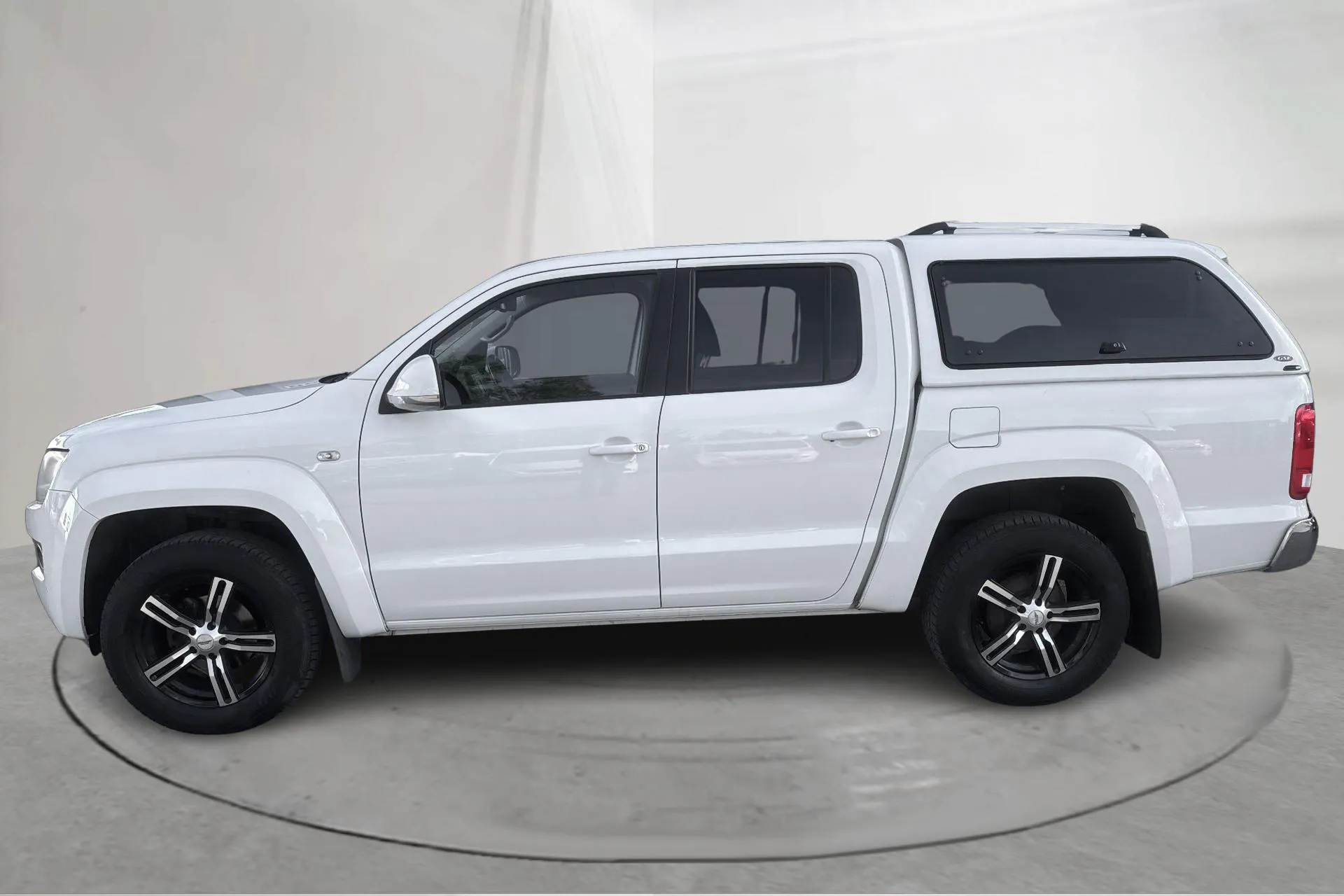 Presentation photo 2 of 16: VW Amarok 2.0 TDI 4motion (180hk) - 206 940 km - Automatic - white - 2015