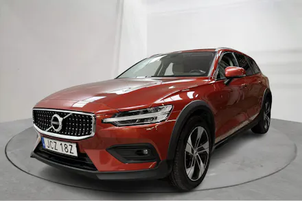Volvo V60 Cross Country 2021 — авто из Европы под ключ